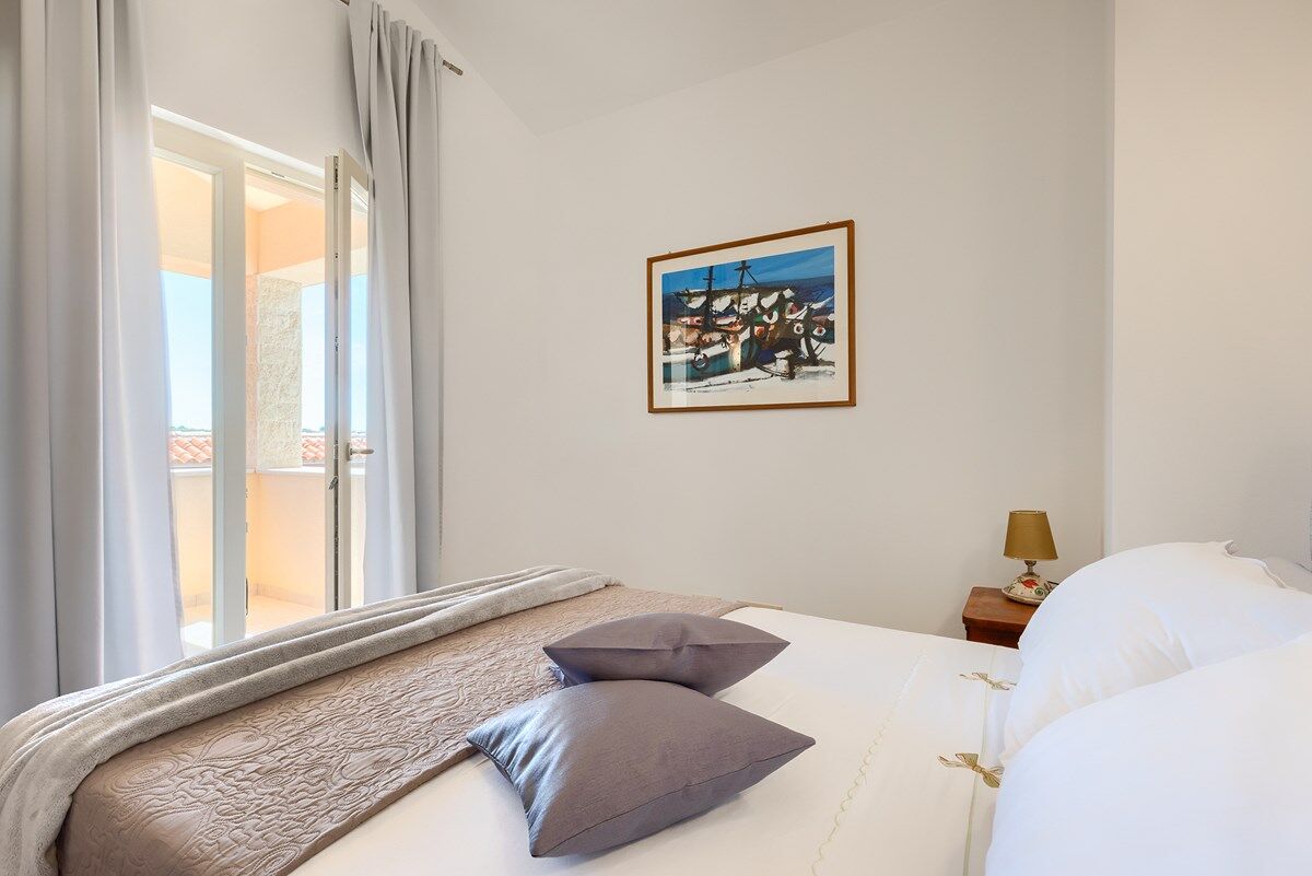Villa Nirvana 74307-K1