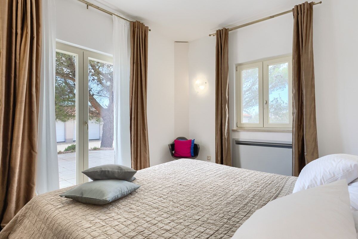Villa Nirvana 74307-K1