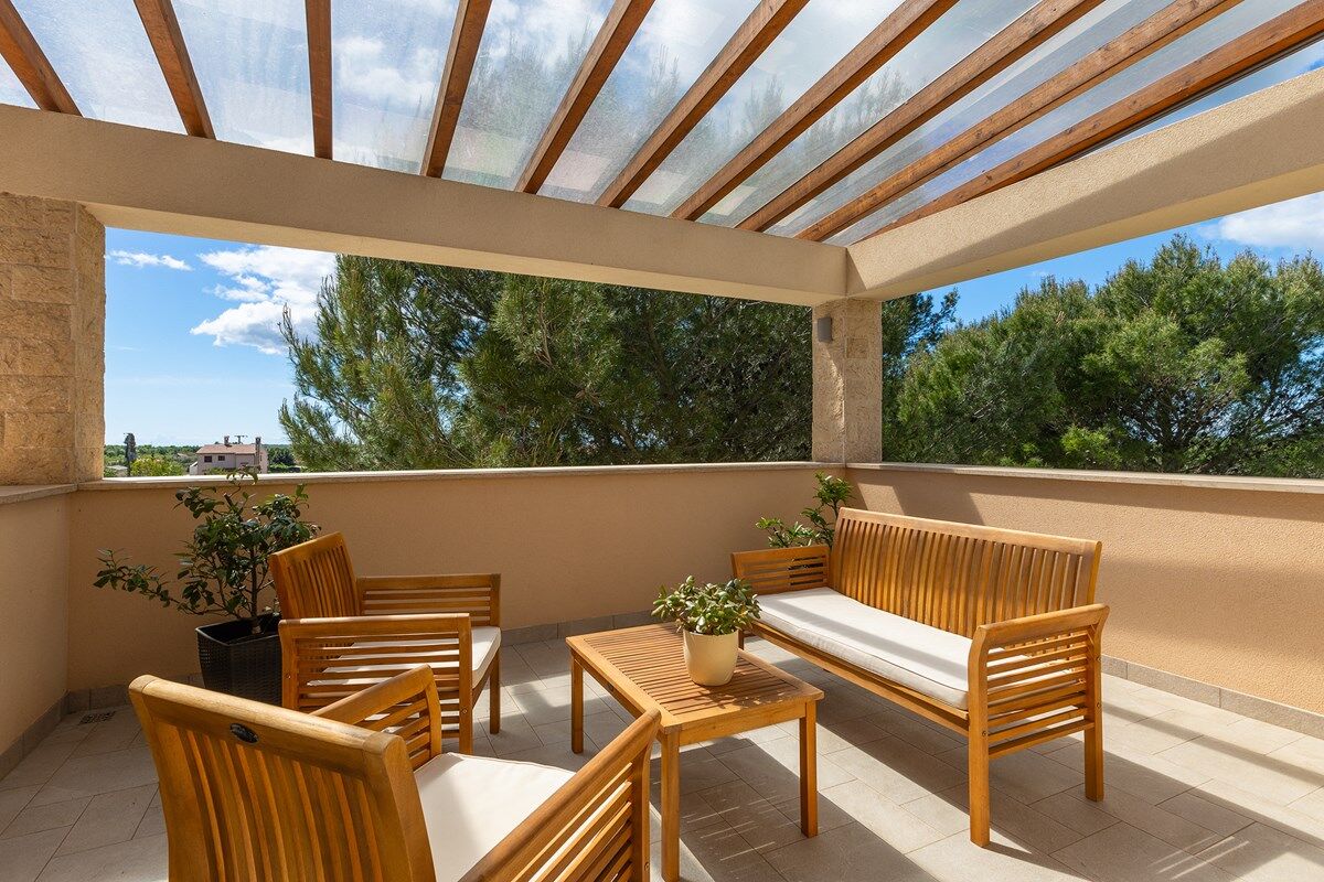 Villa Nirvana 74307-K1