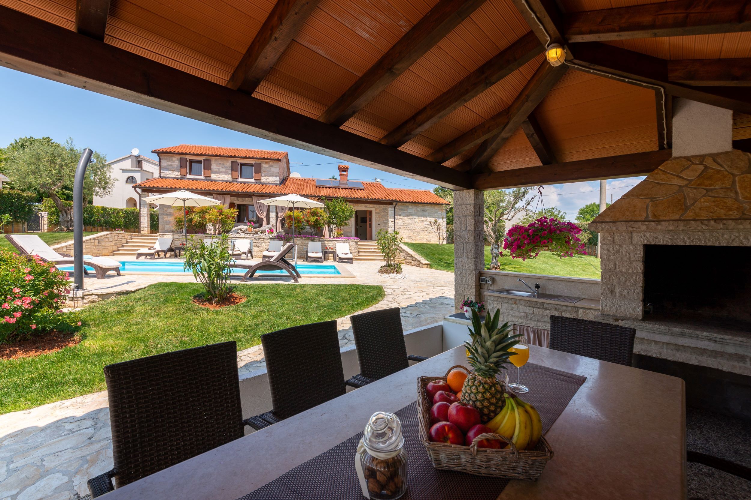 Villa Casa Danijel s bazenom 99838-K1