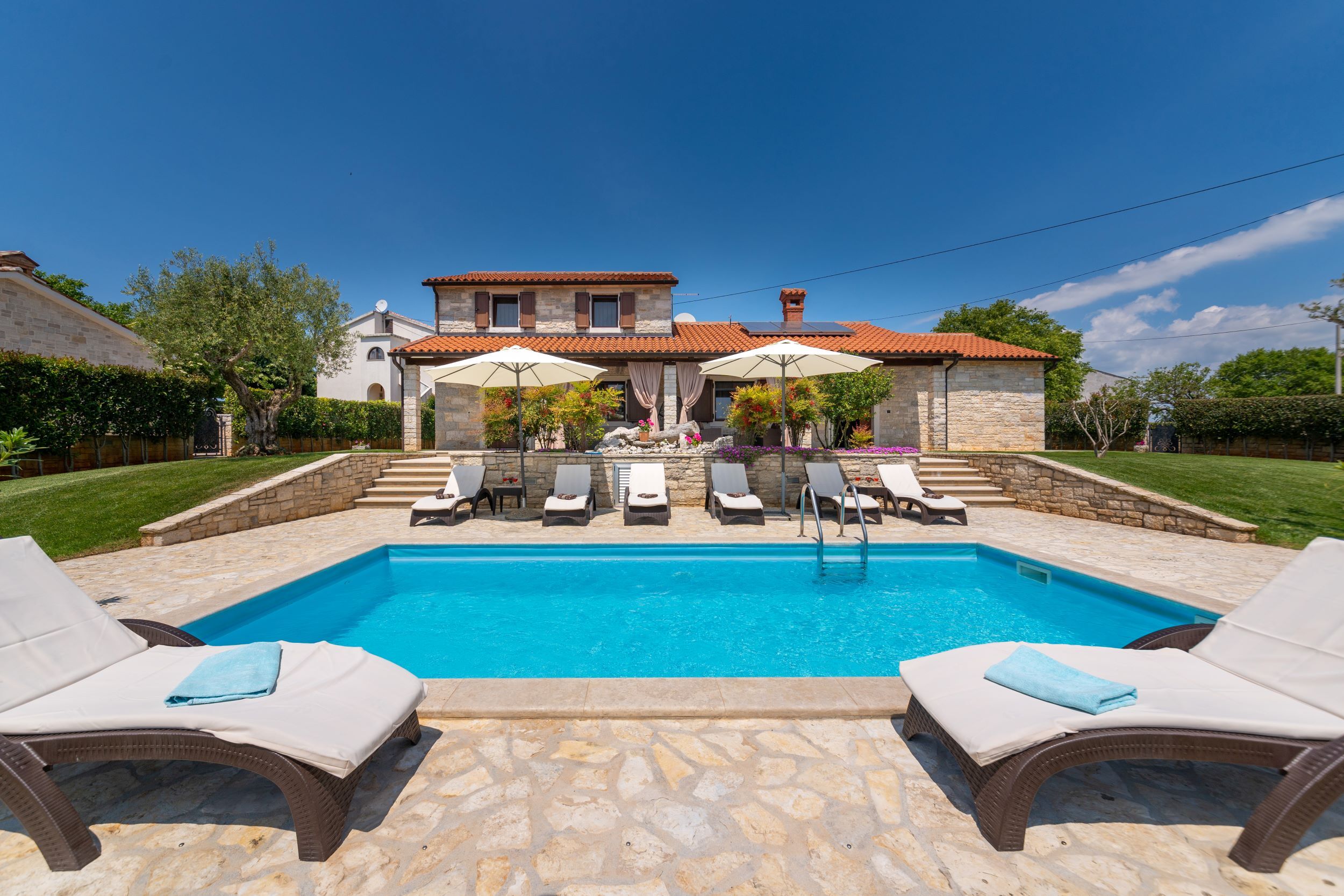 Villa Casa Danijel s bazenom 99838-K1