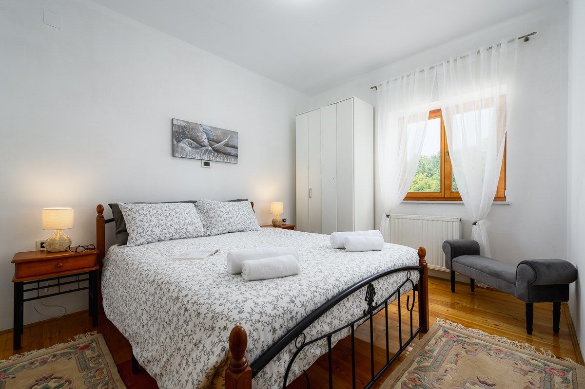 Casa Paradiž 74308-A1