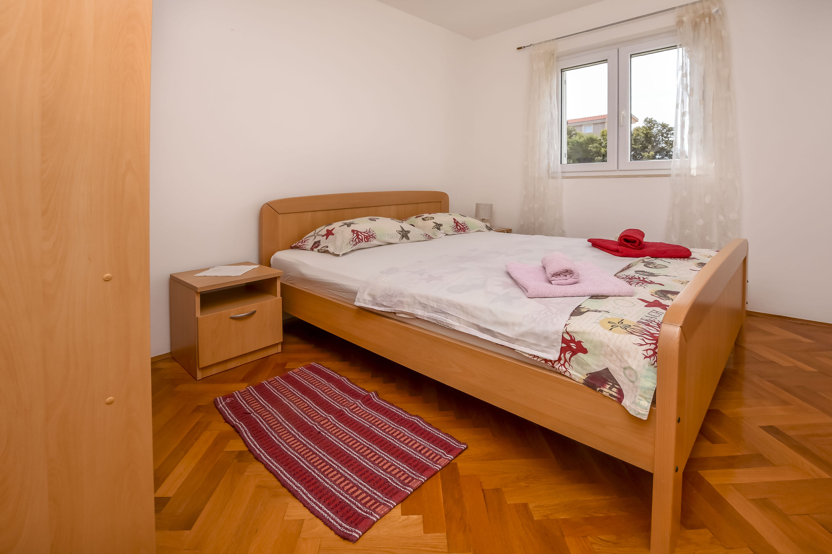 Apartments Ema 22211-A2