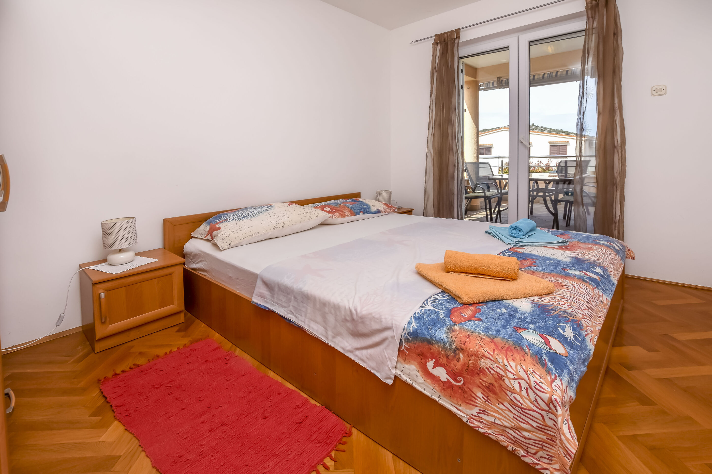 Apartments Ema 22211-A2