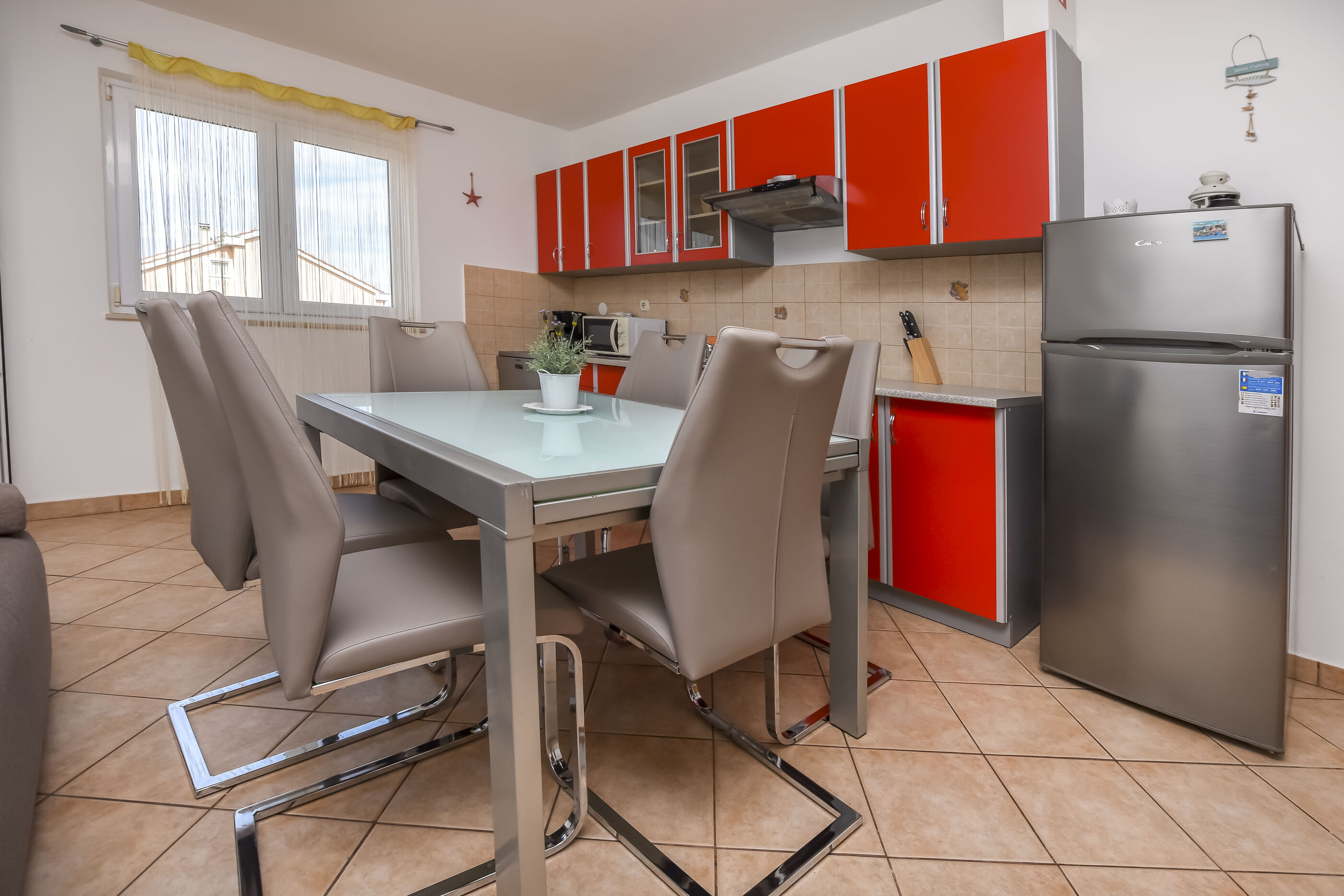 Apartments Ema 22211-A2