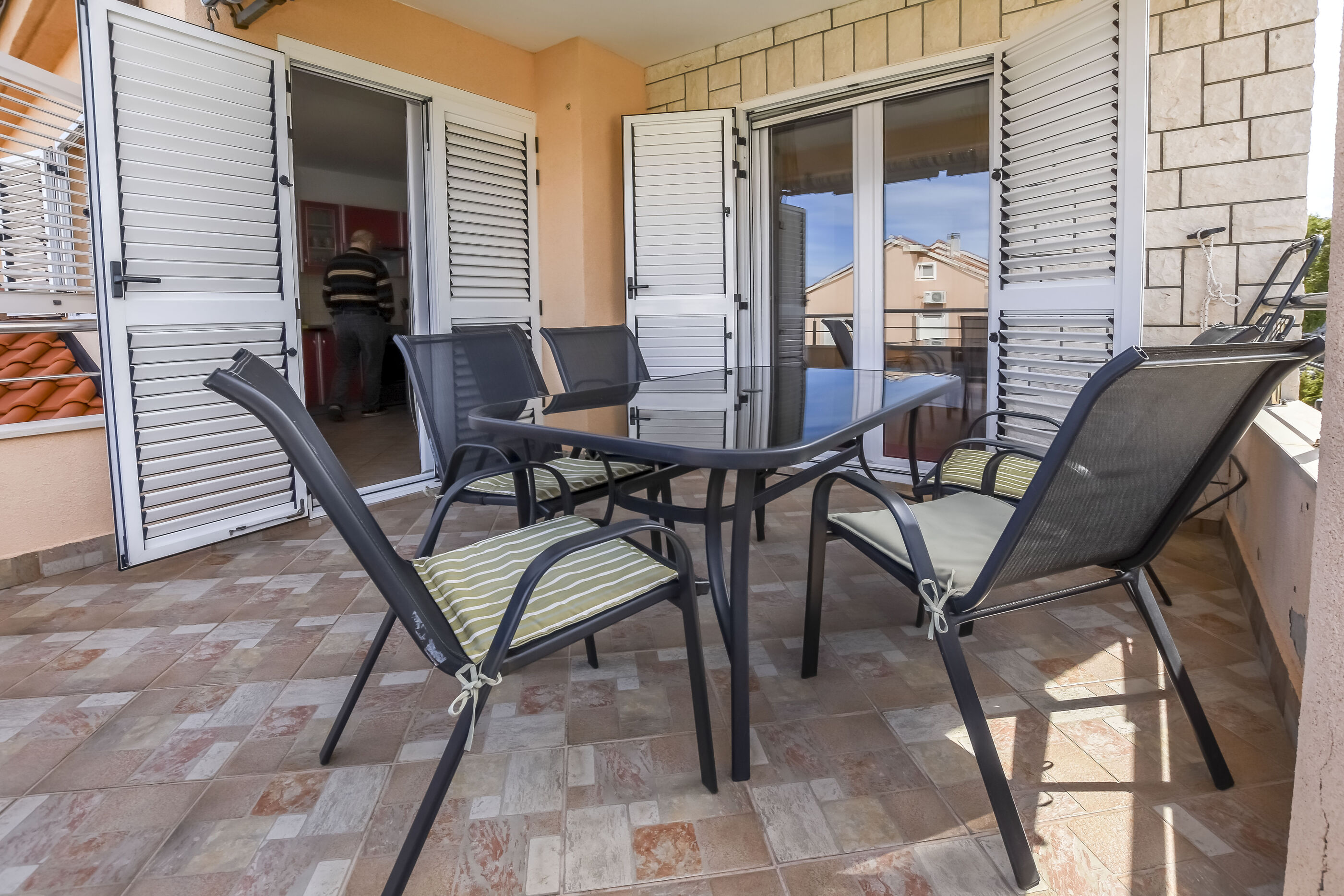 Apartments Ema 22211-A2
