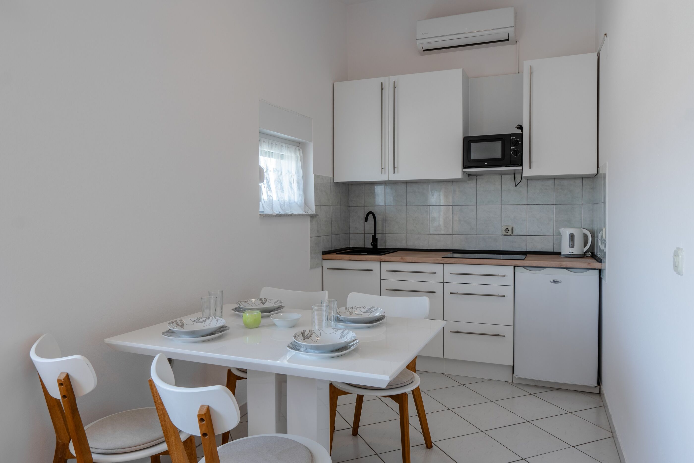 Apartments Ivancevic 95855-A2