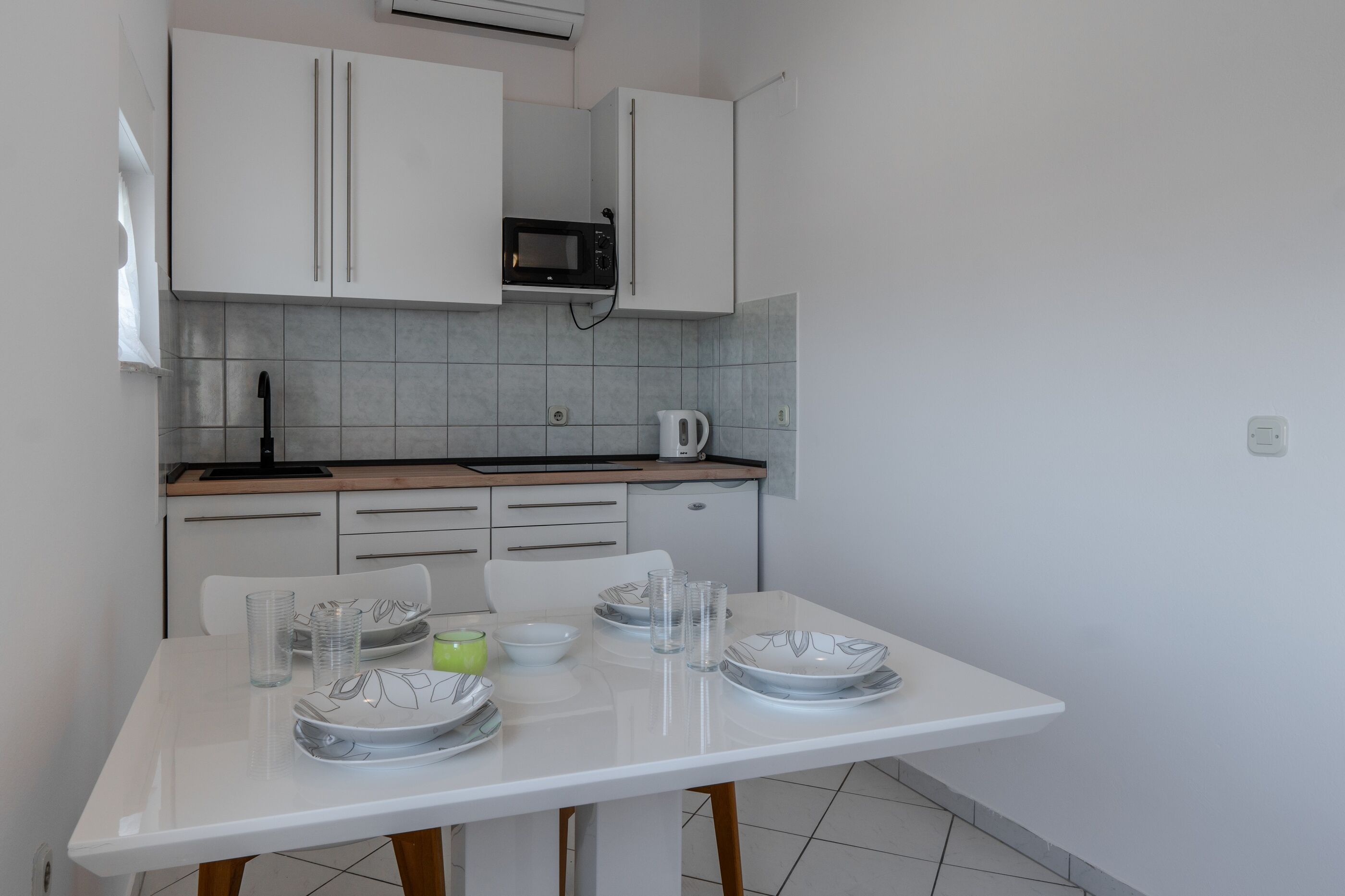 Apartments Ivancevic 95855-A2