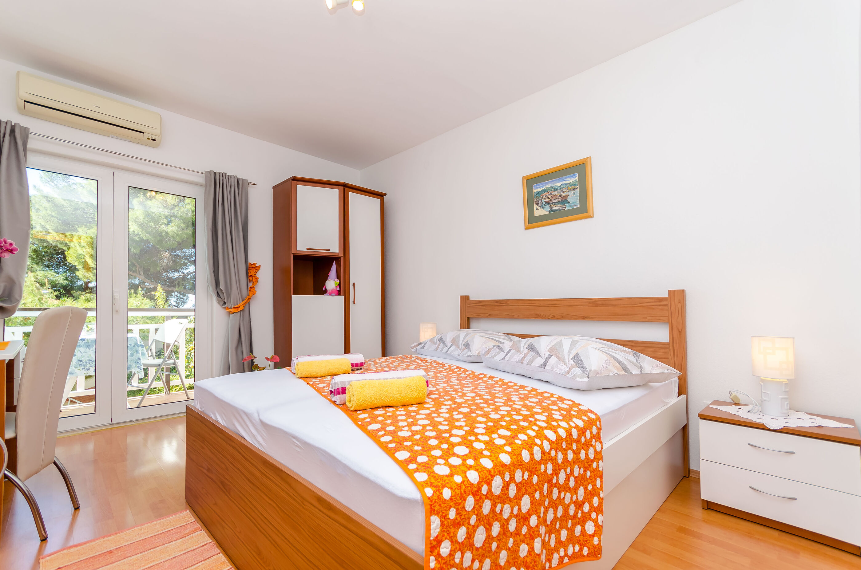 Apartments Zvonimir 40781-A3