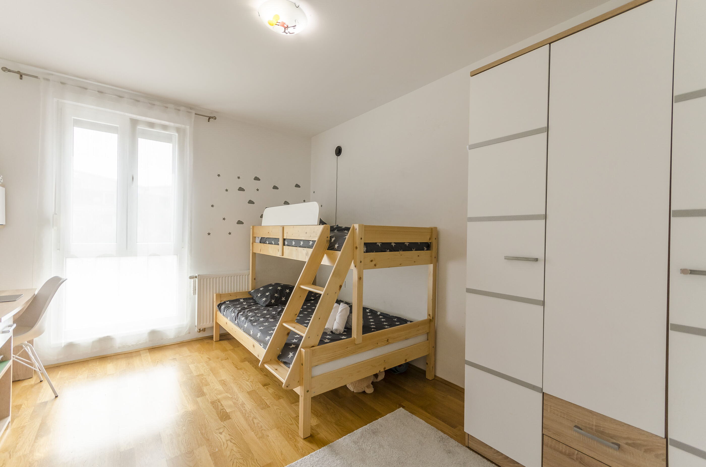 Apartment L&I 101131-A1