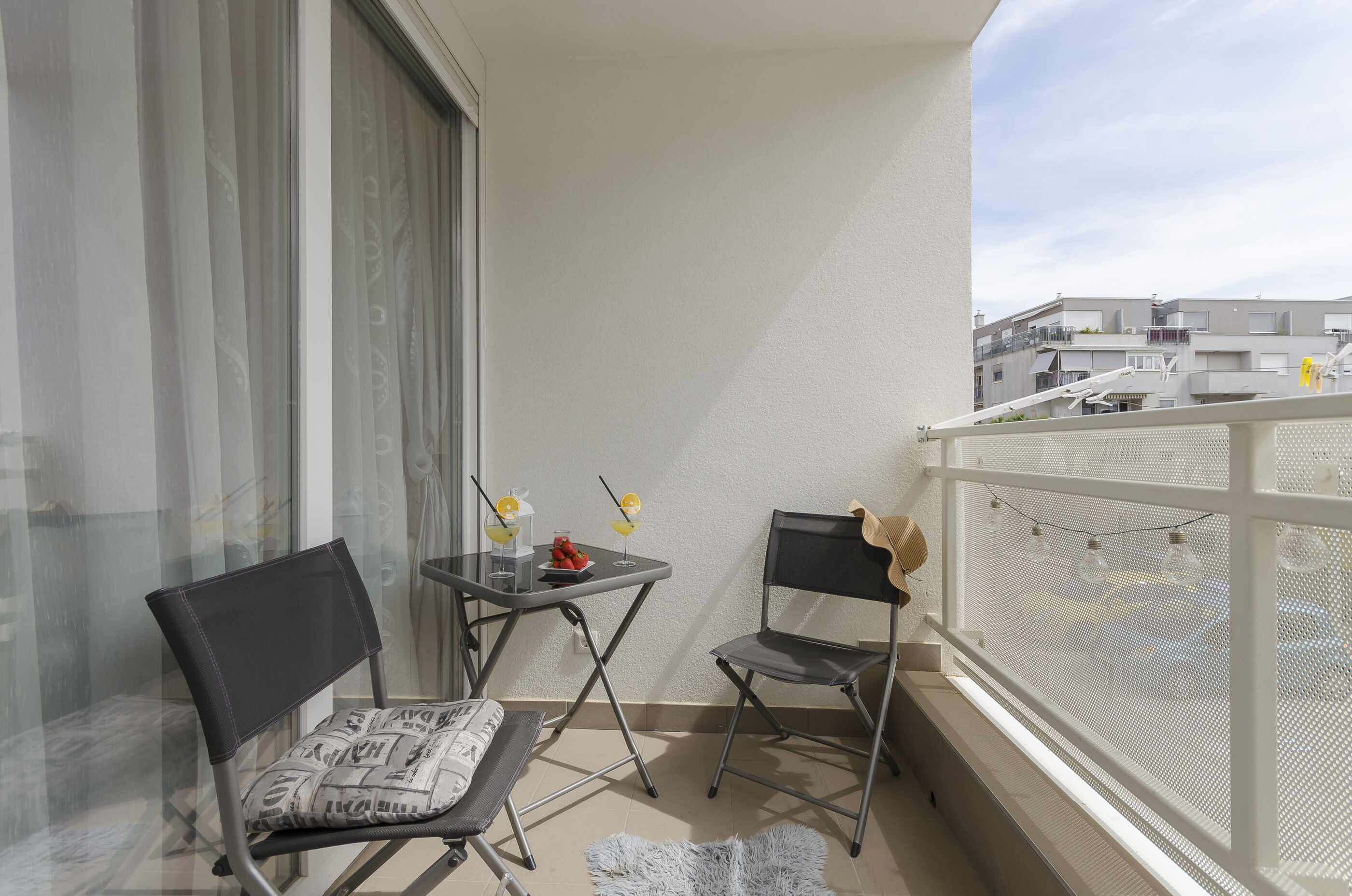 Apartment L&I 101131-A1