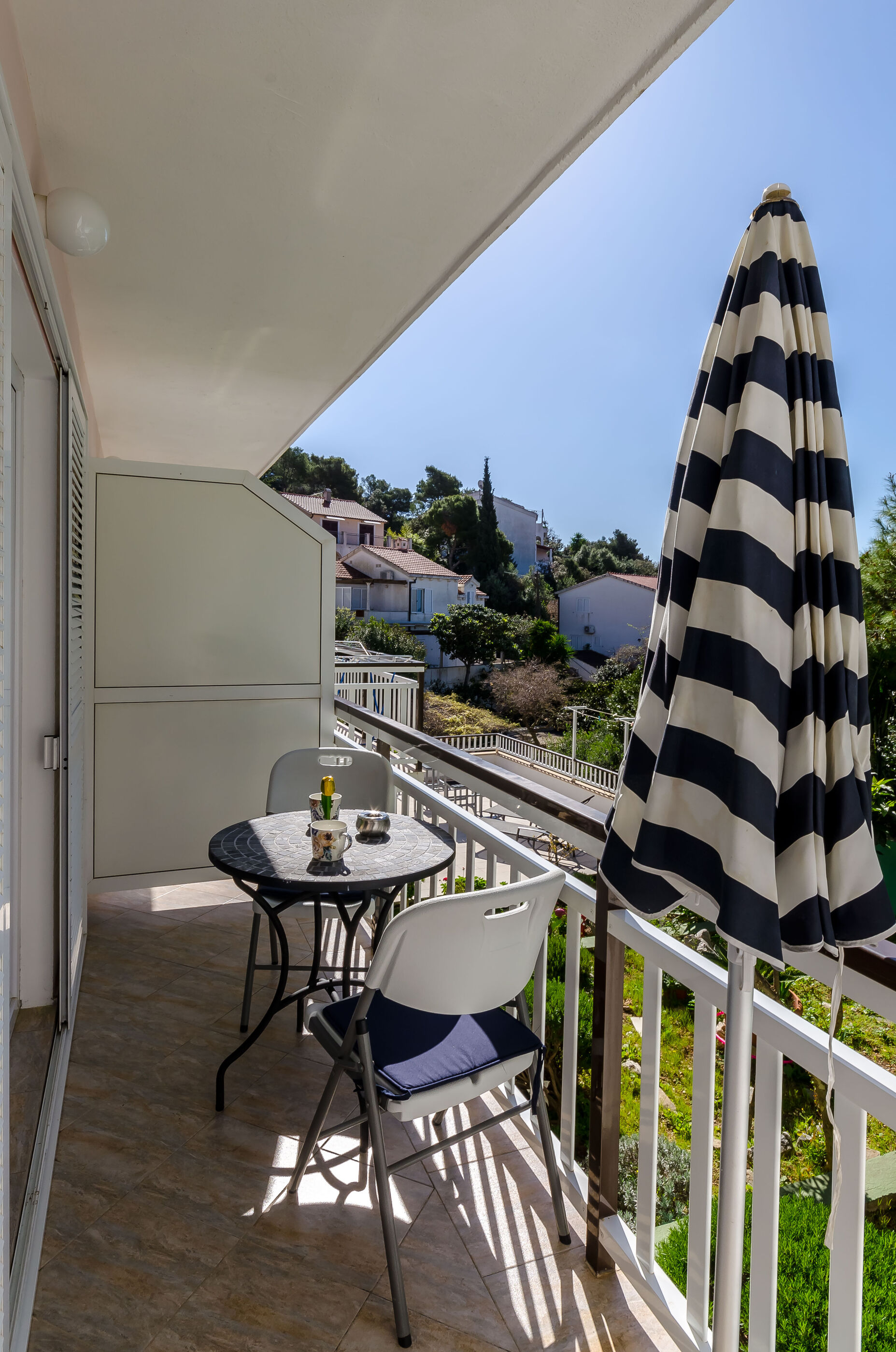 Apartments Zvonimir 40781-A2