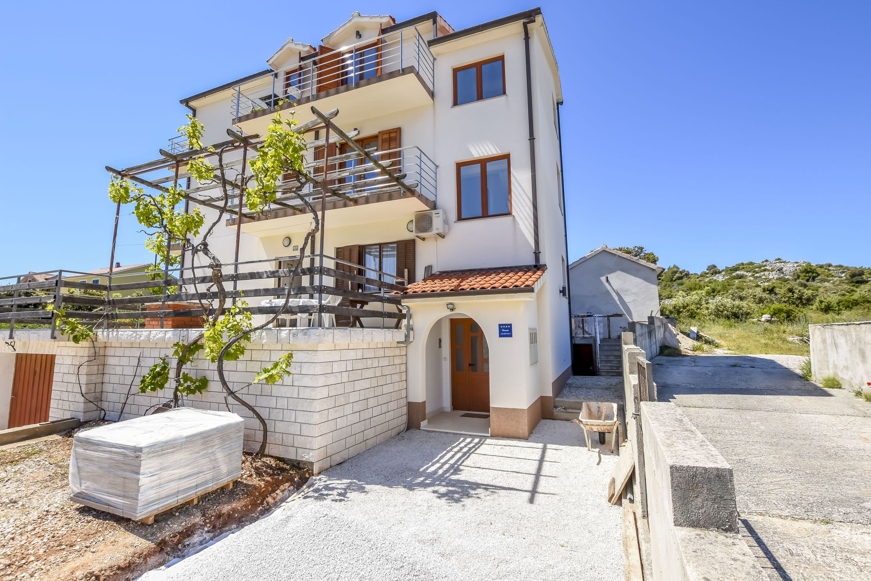 Apartments MARENI 101141-A2