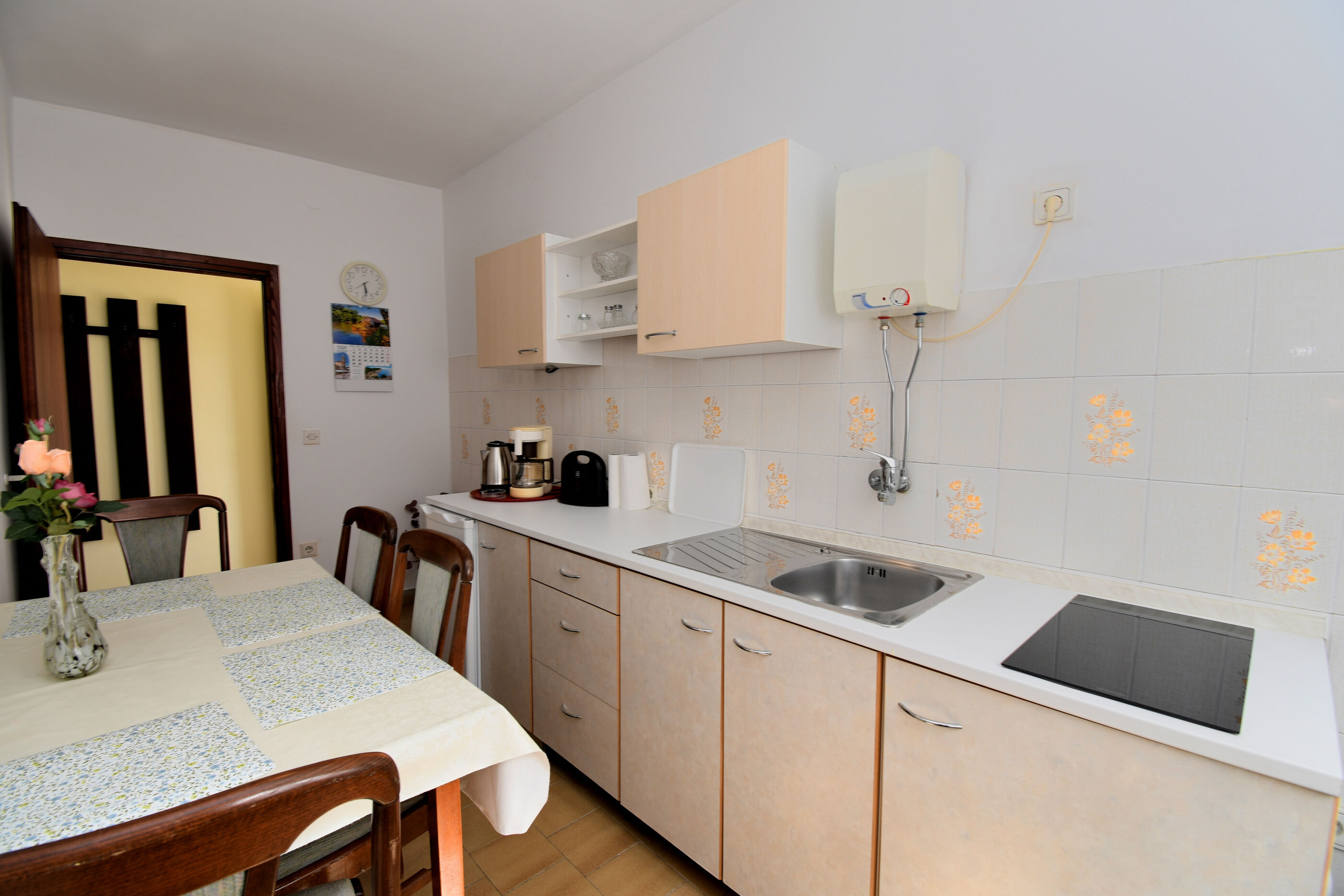 Apartments Nada 98401-A1