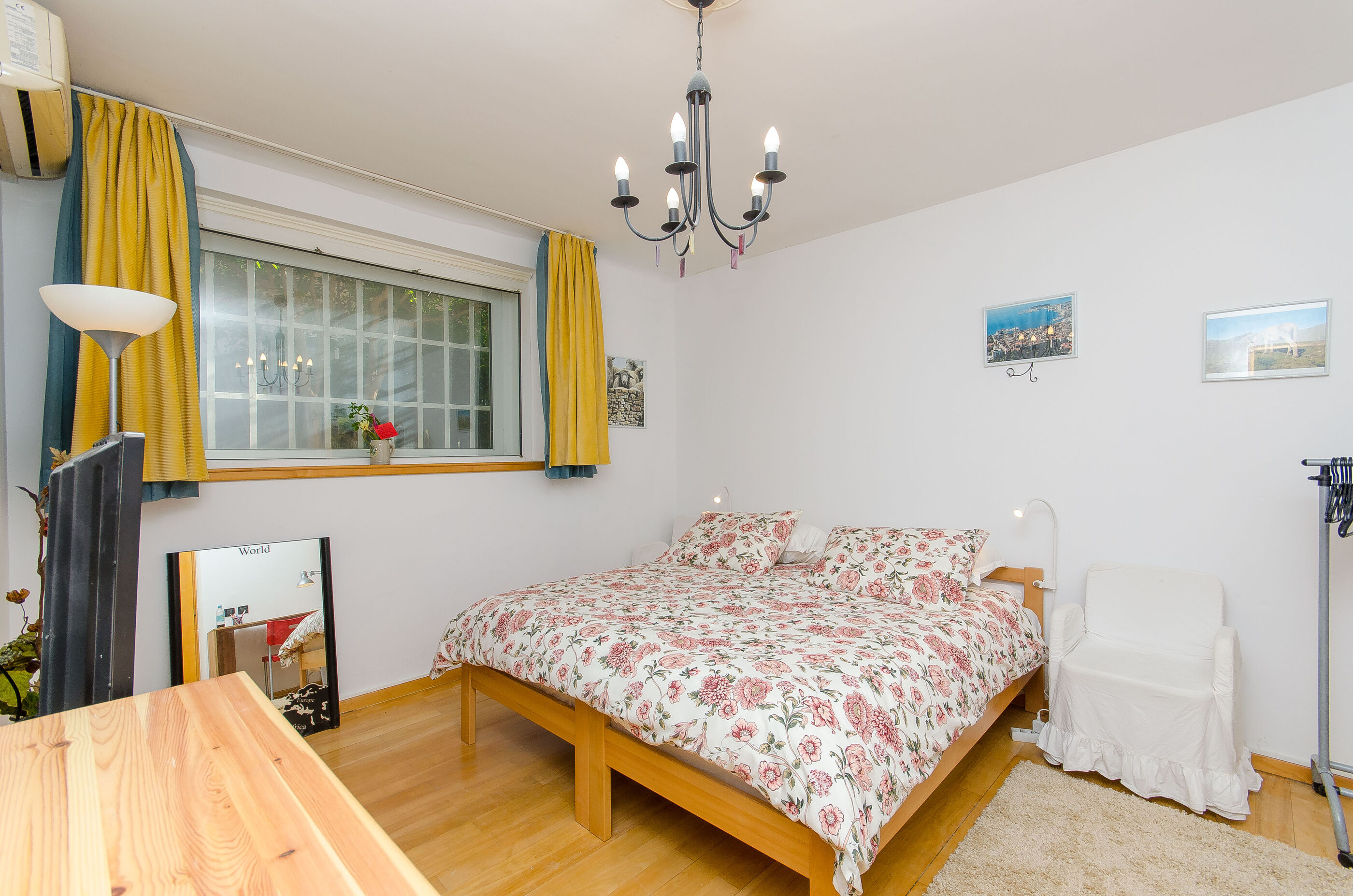 Apartment Z4 101211-A1