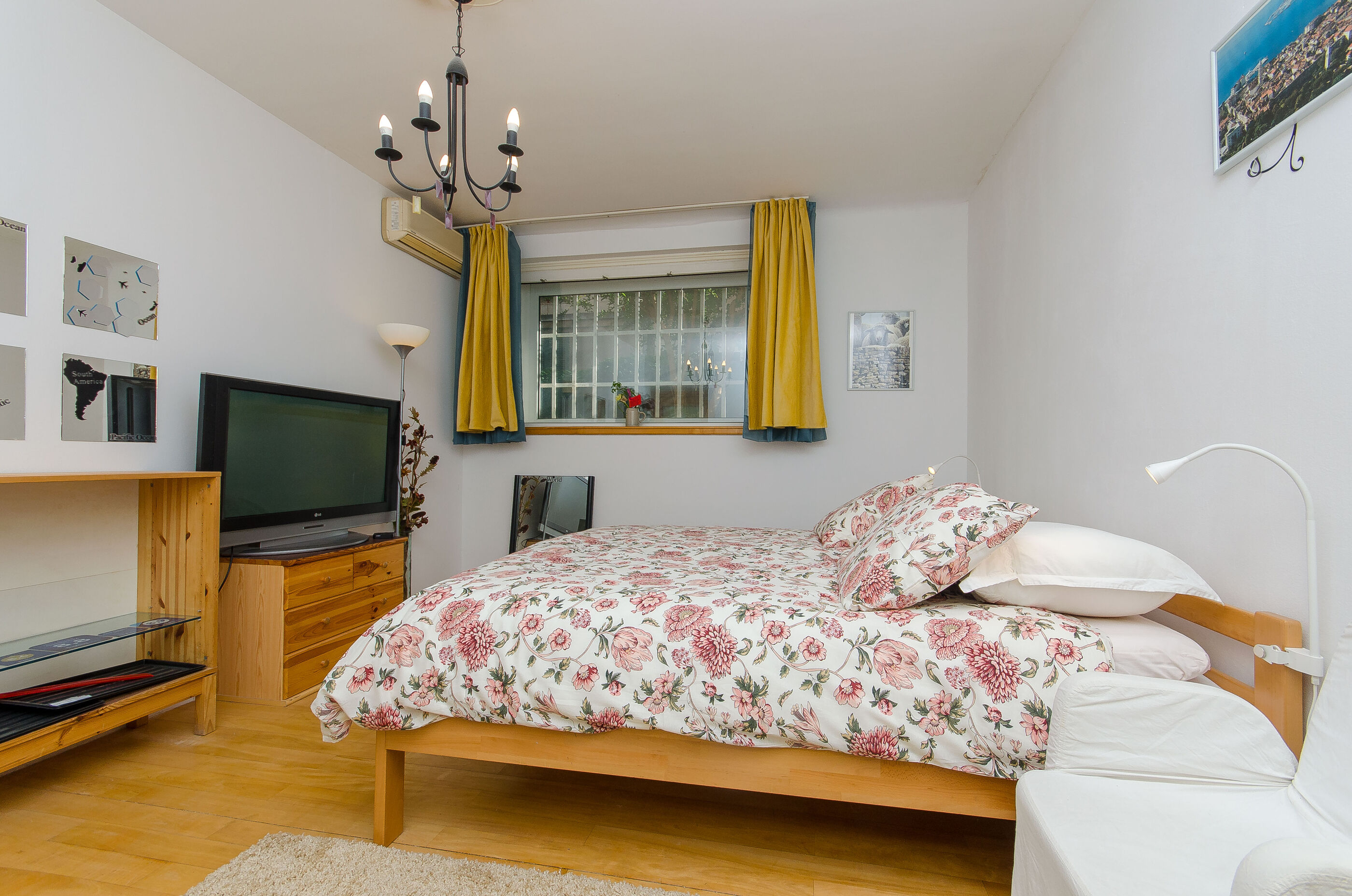 Apartment Z4 101211-A1