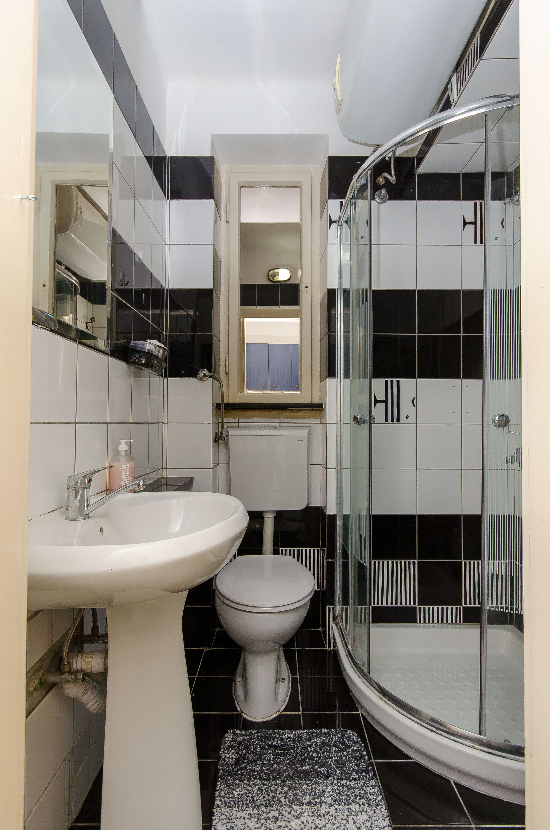 Apartment Z4 101211-A1