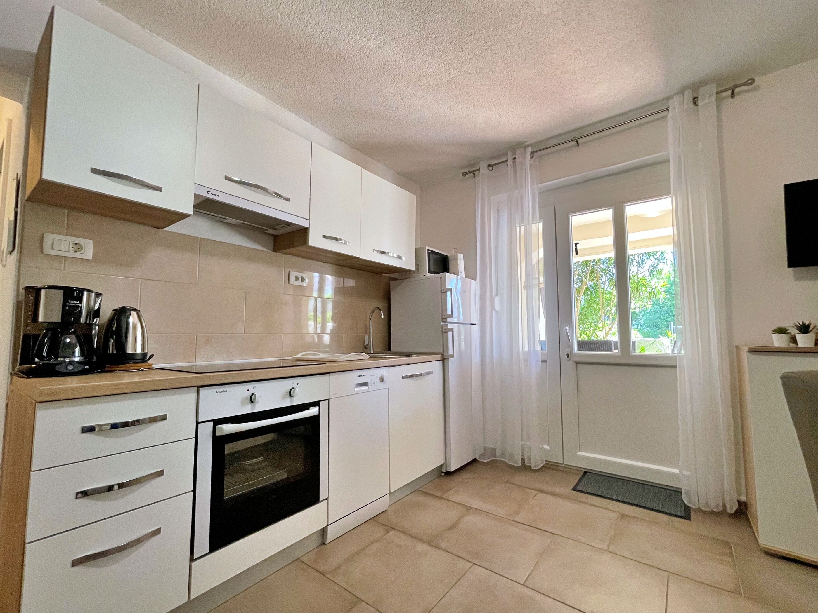 Apartment Butkovic - Pet-Friendly A1