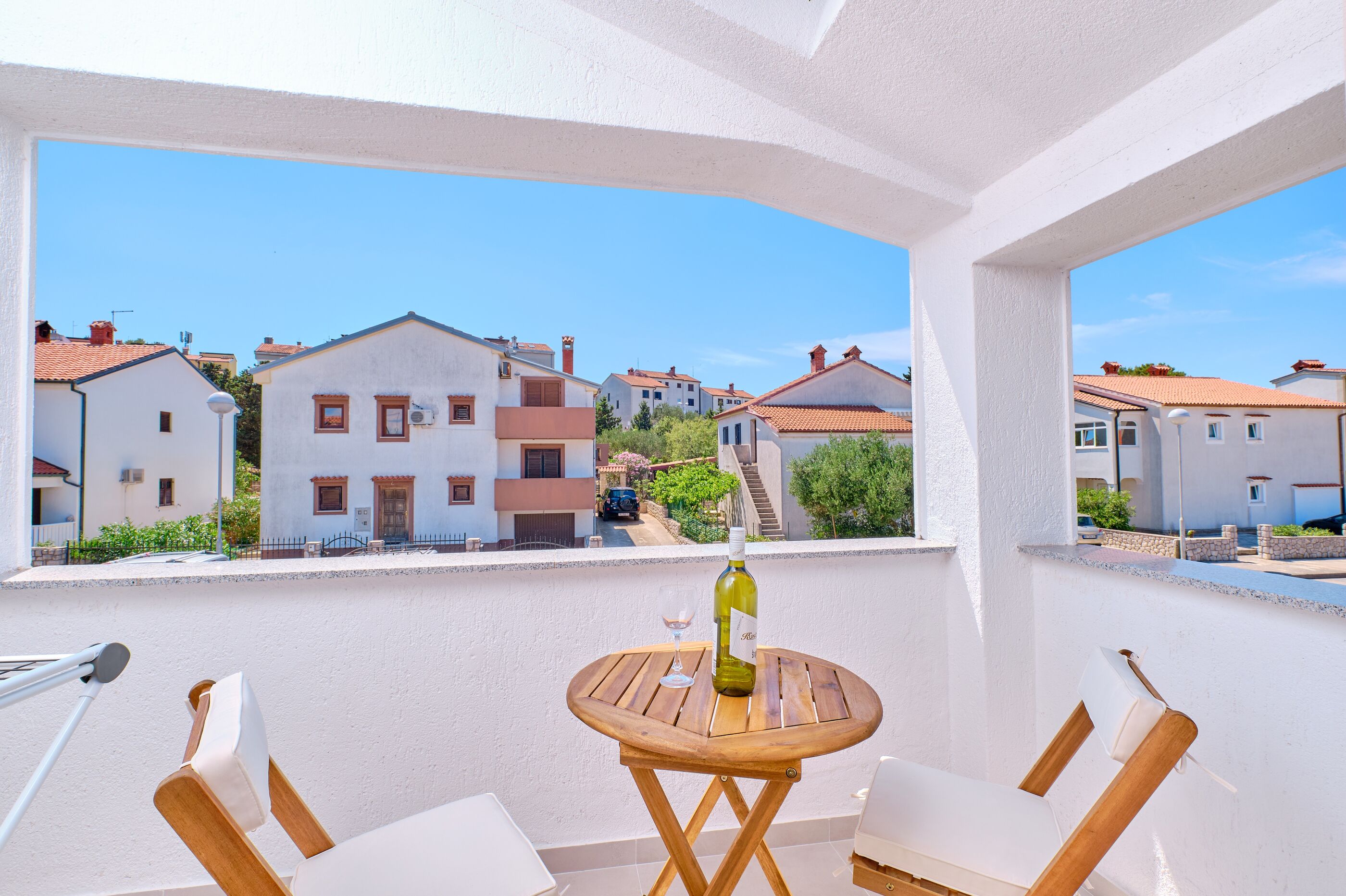 Apartments NIKOLINA 4 STAR 17521-A1