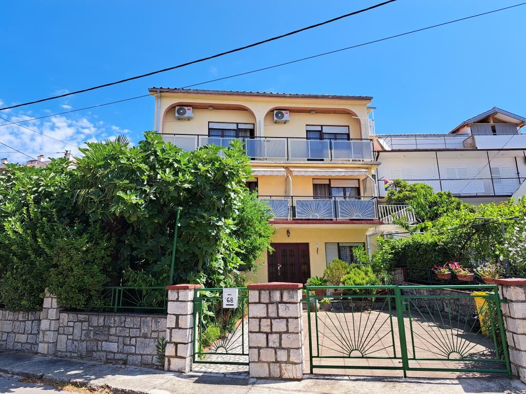 Apartmani Izabela A2