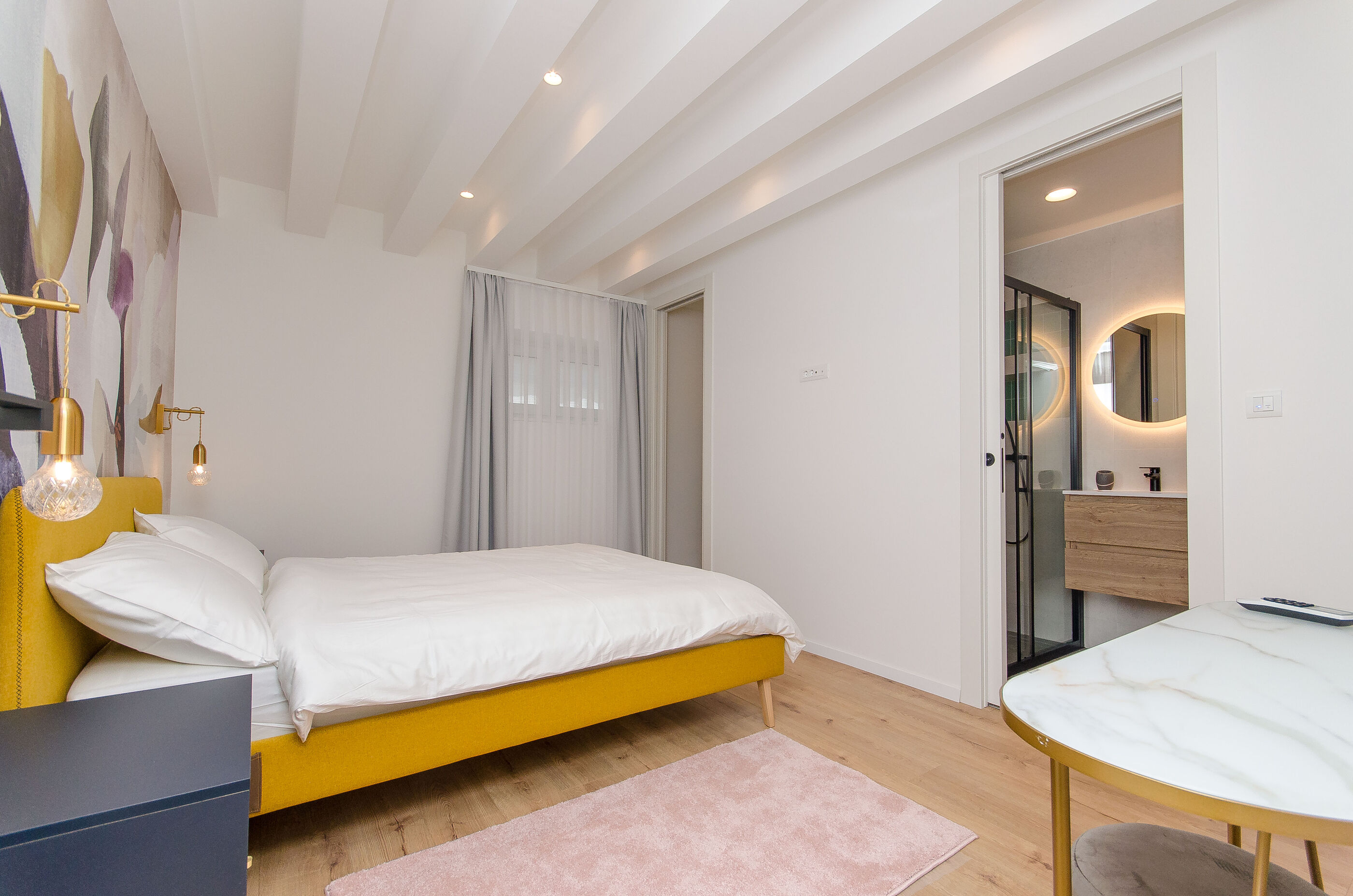 Apartment Evala 101221-A1