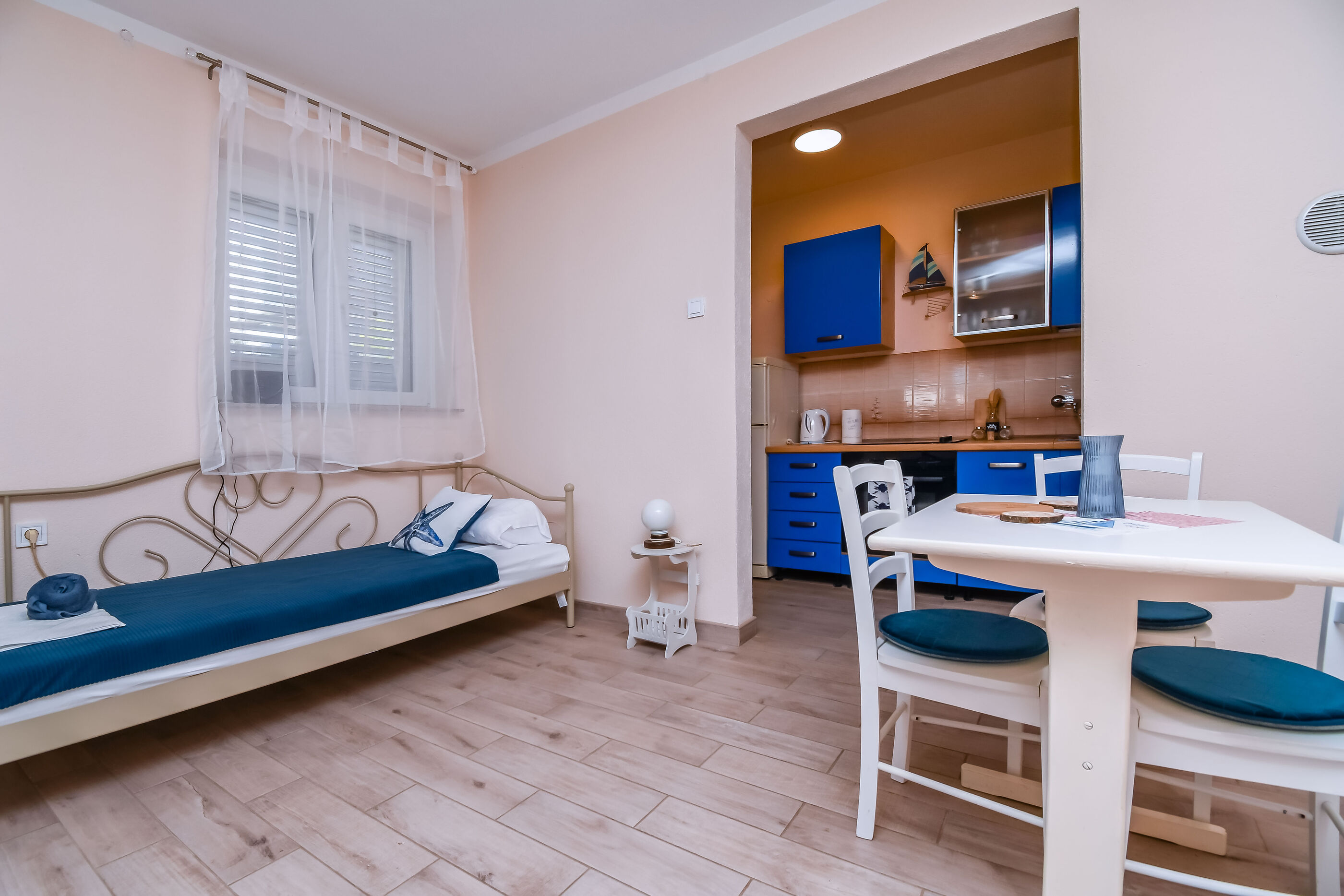 Apartments Makakada 101251-A2