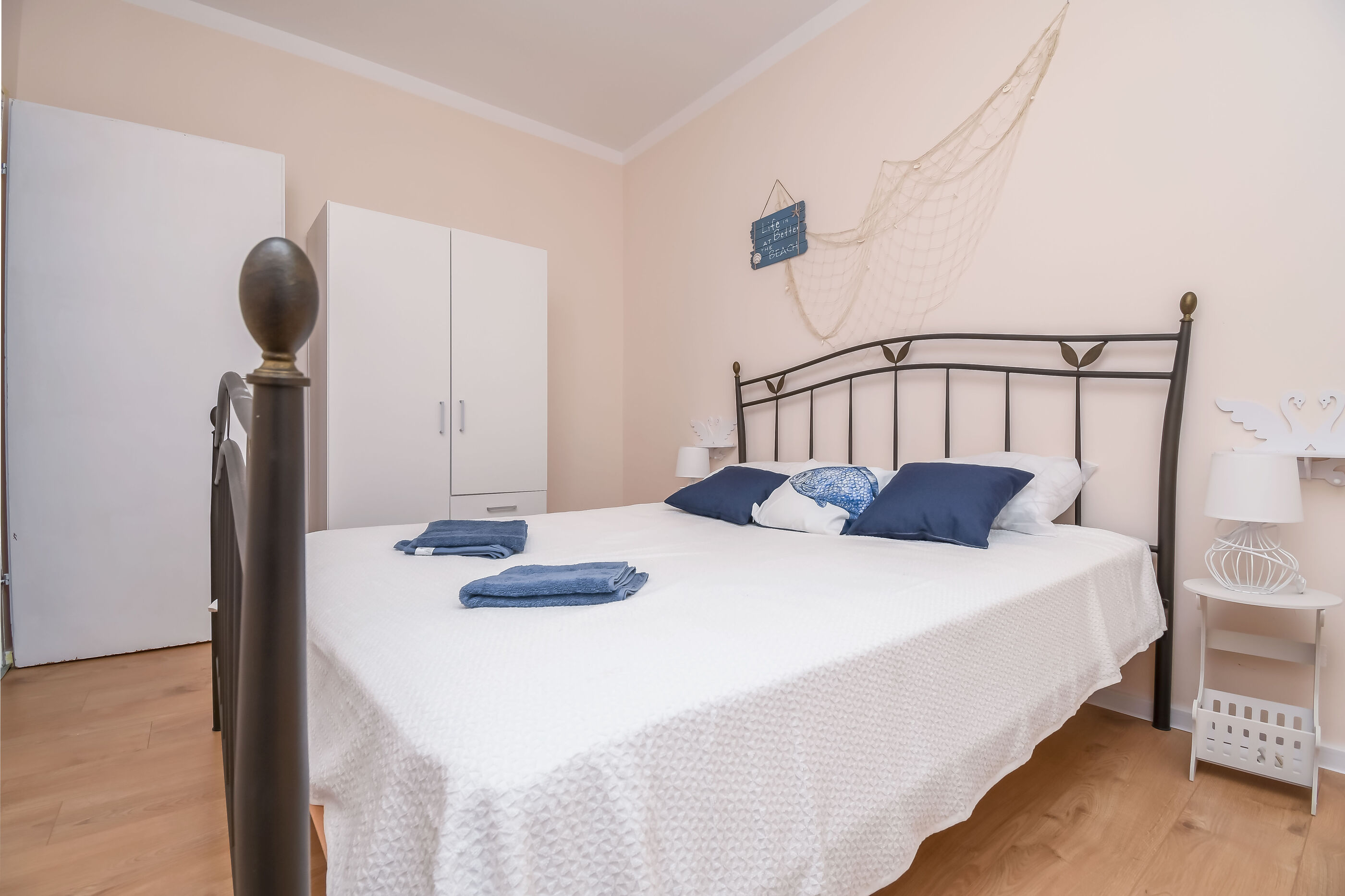 Apartments Makakada 101251-A3