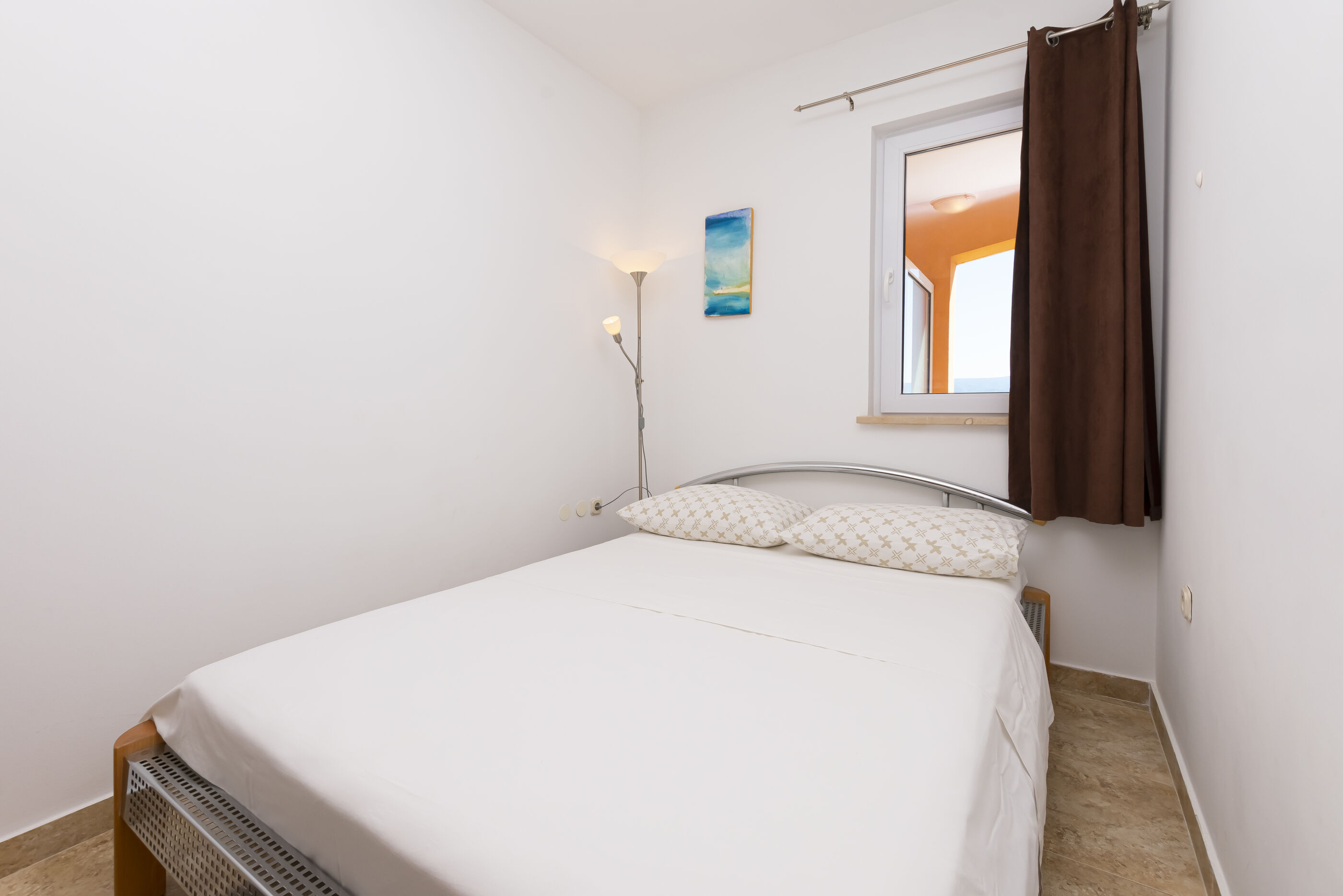 Apartments Orange 101081-A2