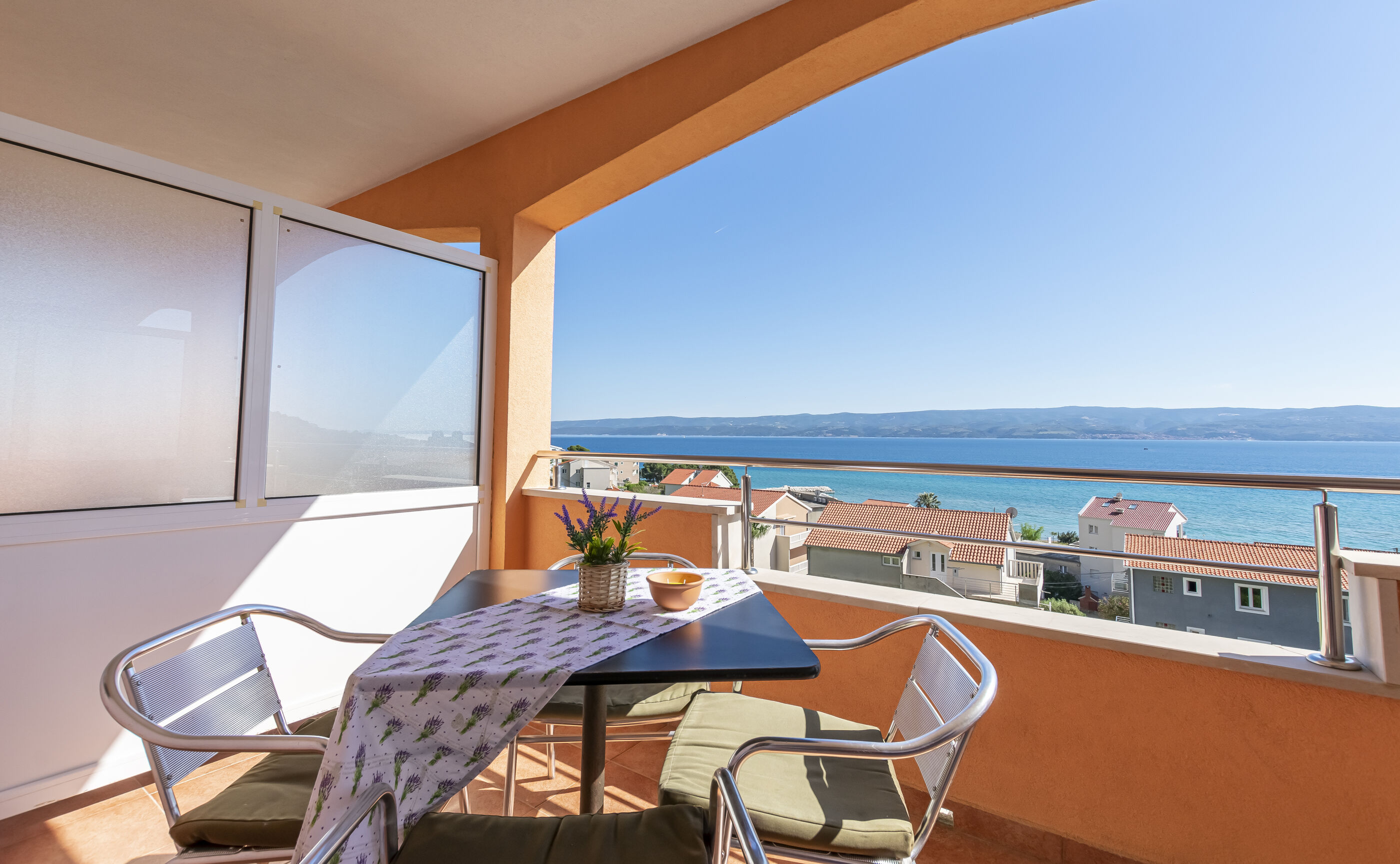 Apartments Orange 101081-A2