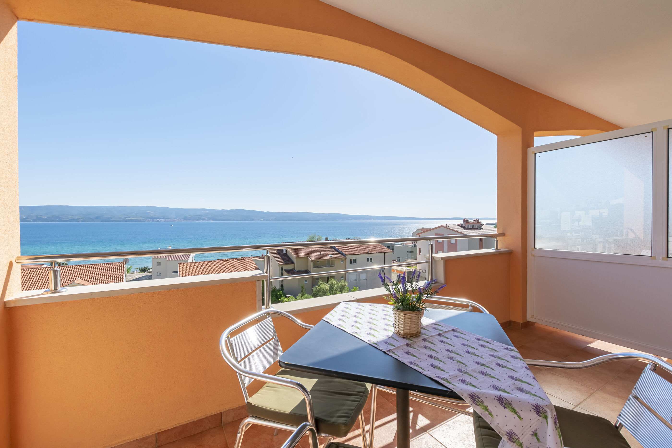 Apartments Orange 101081-A2