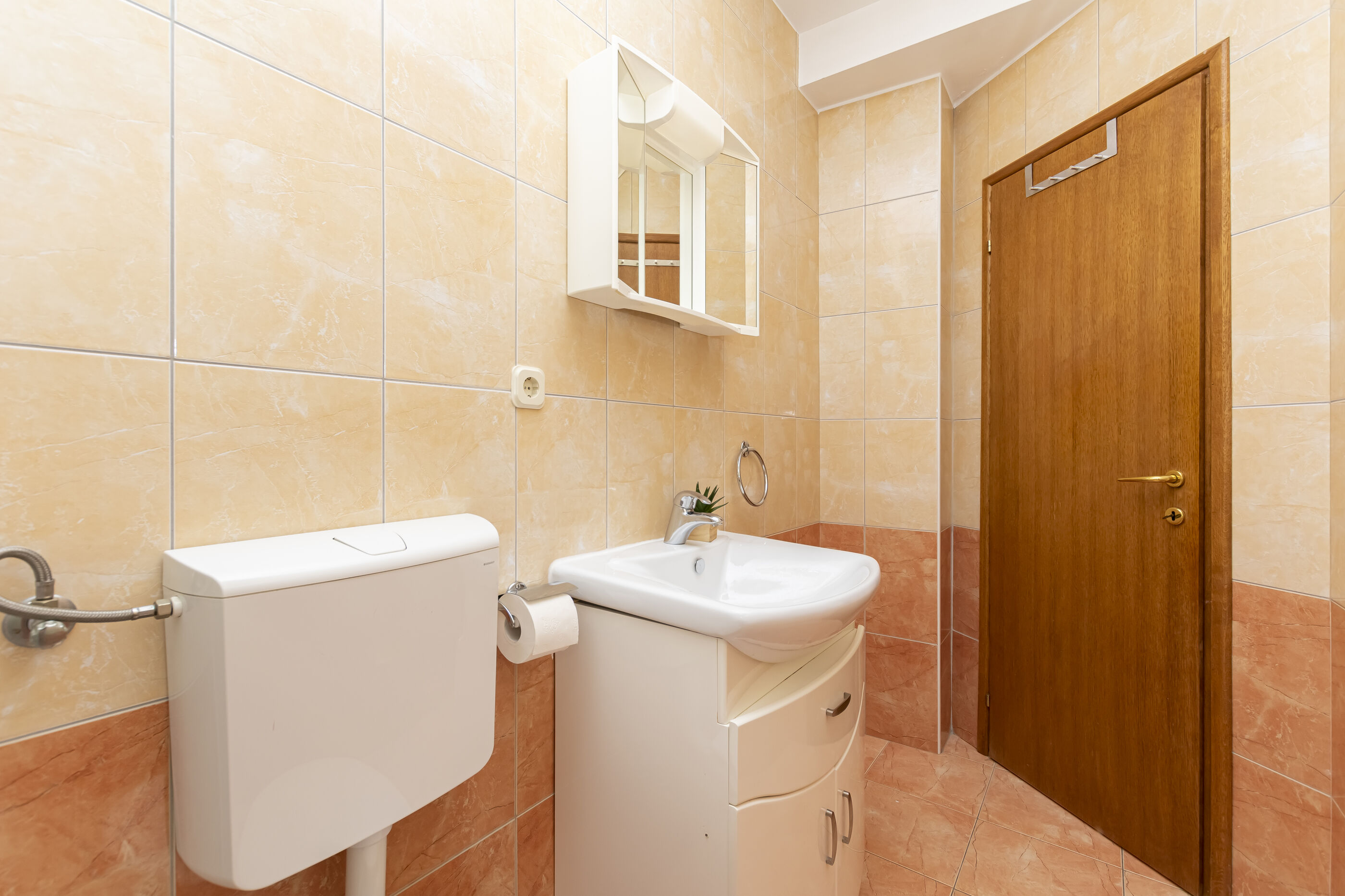 Apartments Orange 101081-A3
