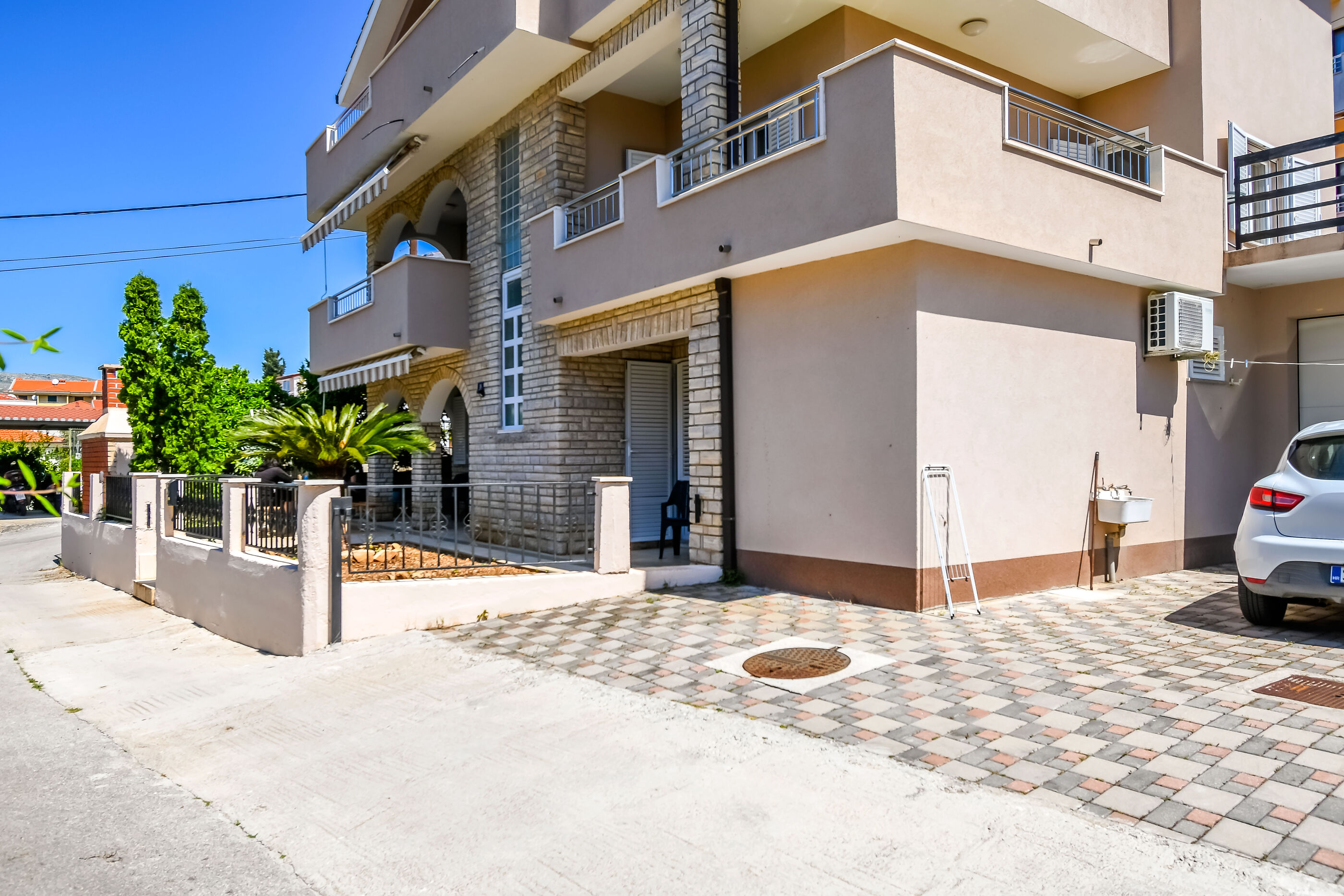 Apartments Makakada 101251-A2
