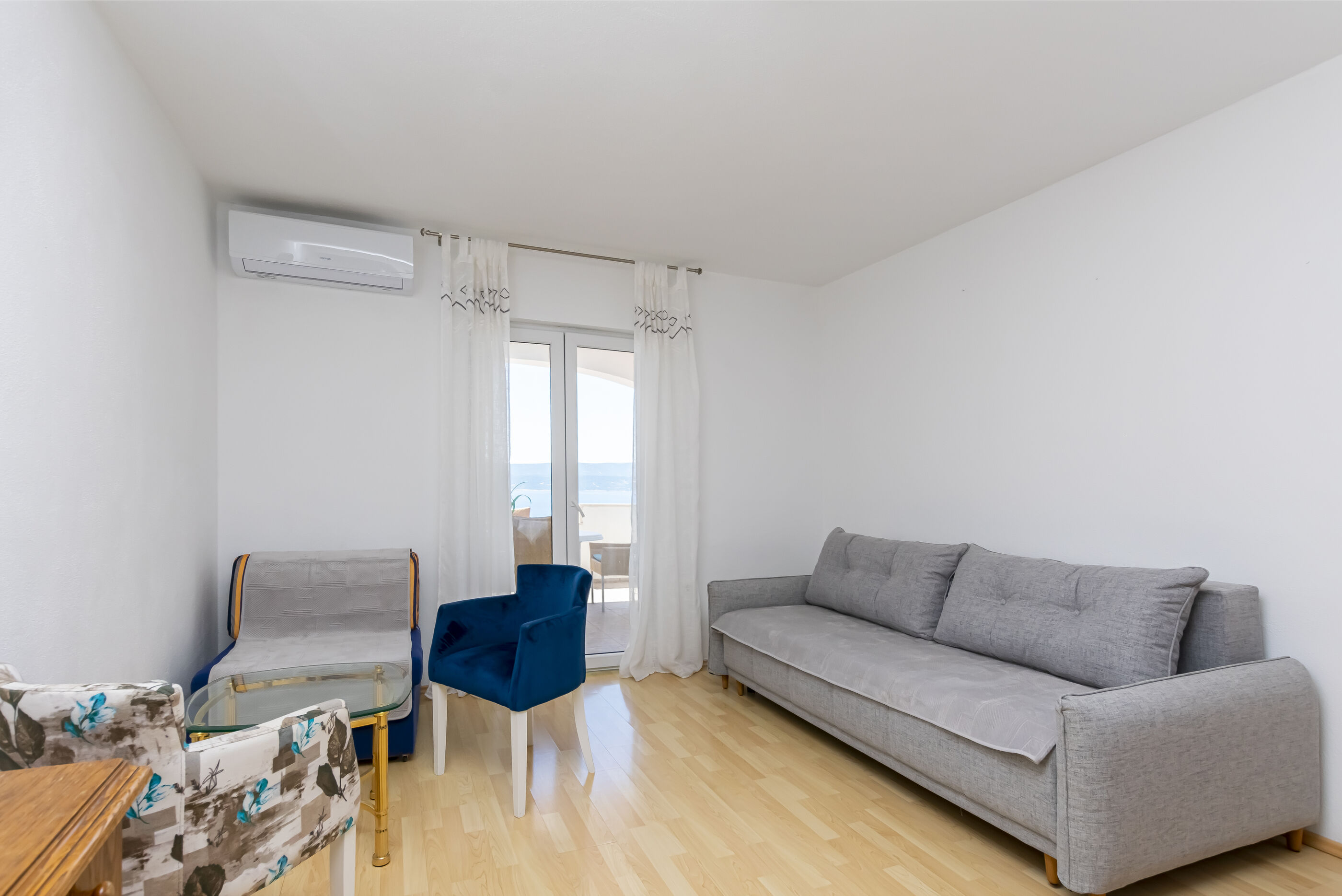 Apartments Horizont 101401-A4
