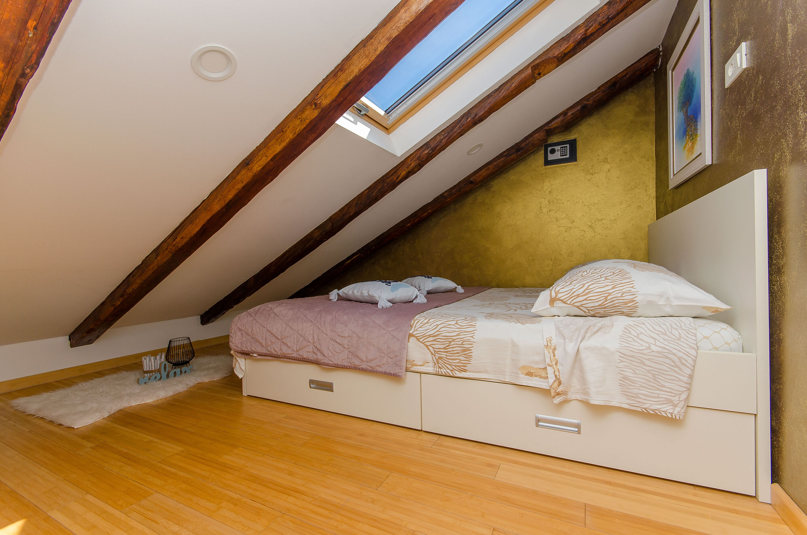 Apartment Jacuzzi Sky 101451-A1