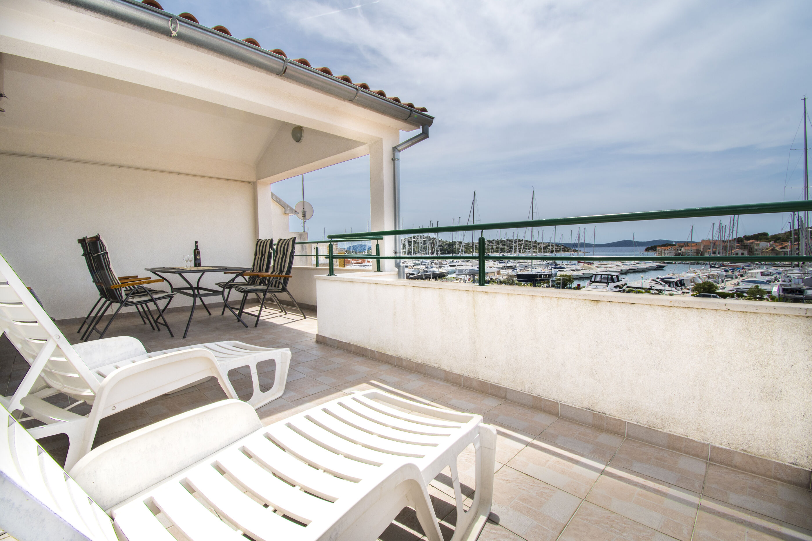 Apartments Marina View 98681-A4