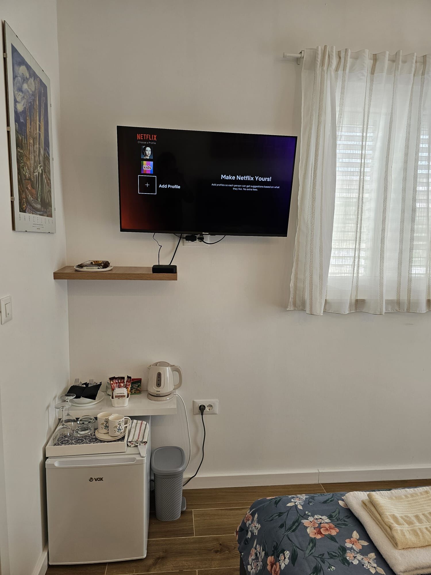 Room Ela 100221-S1