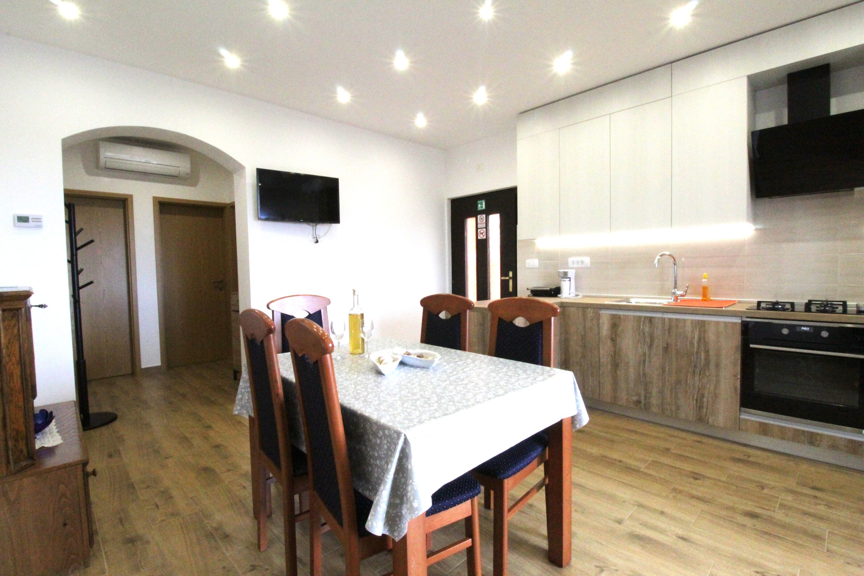 Apartment Tre pini 1 10132-A1