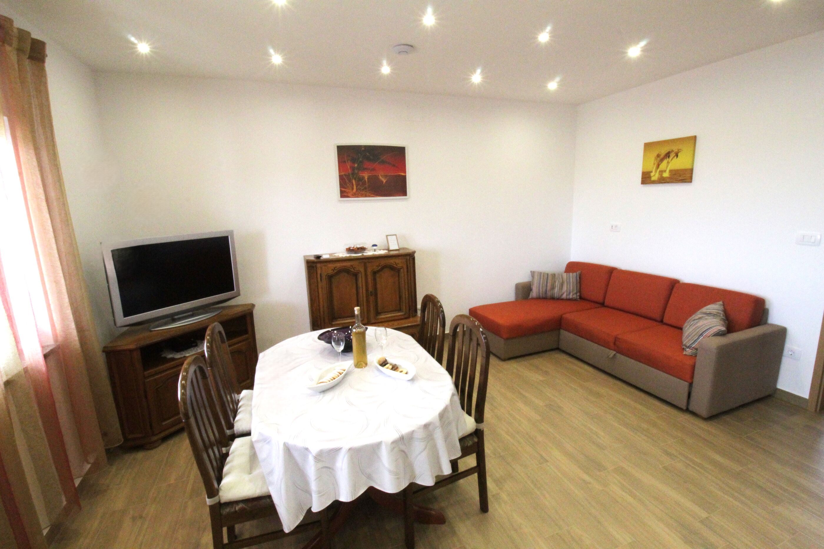 Apartment Tre pini 2 10133-A1