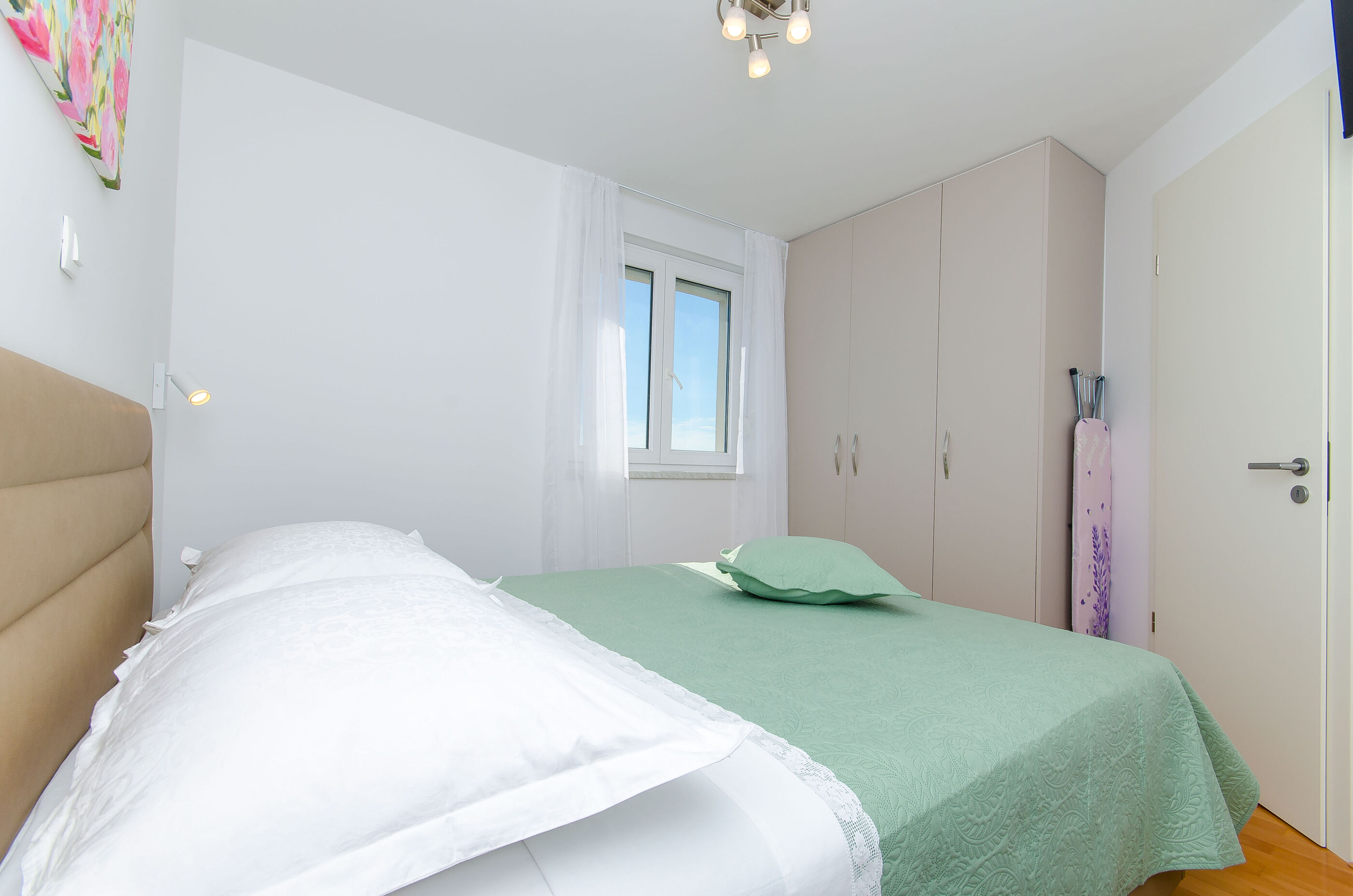 Apartments City View 101571-A1