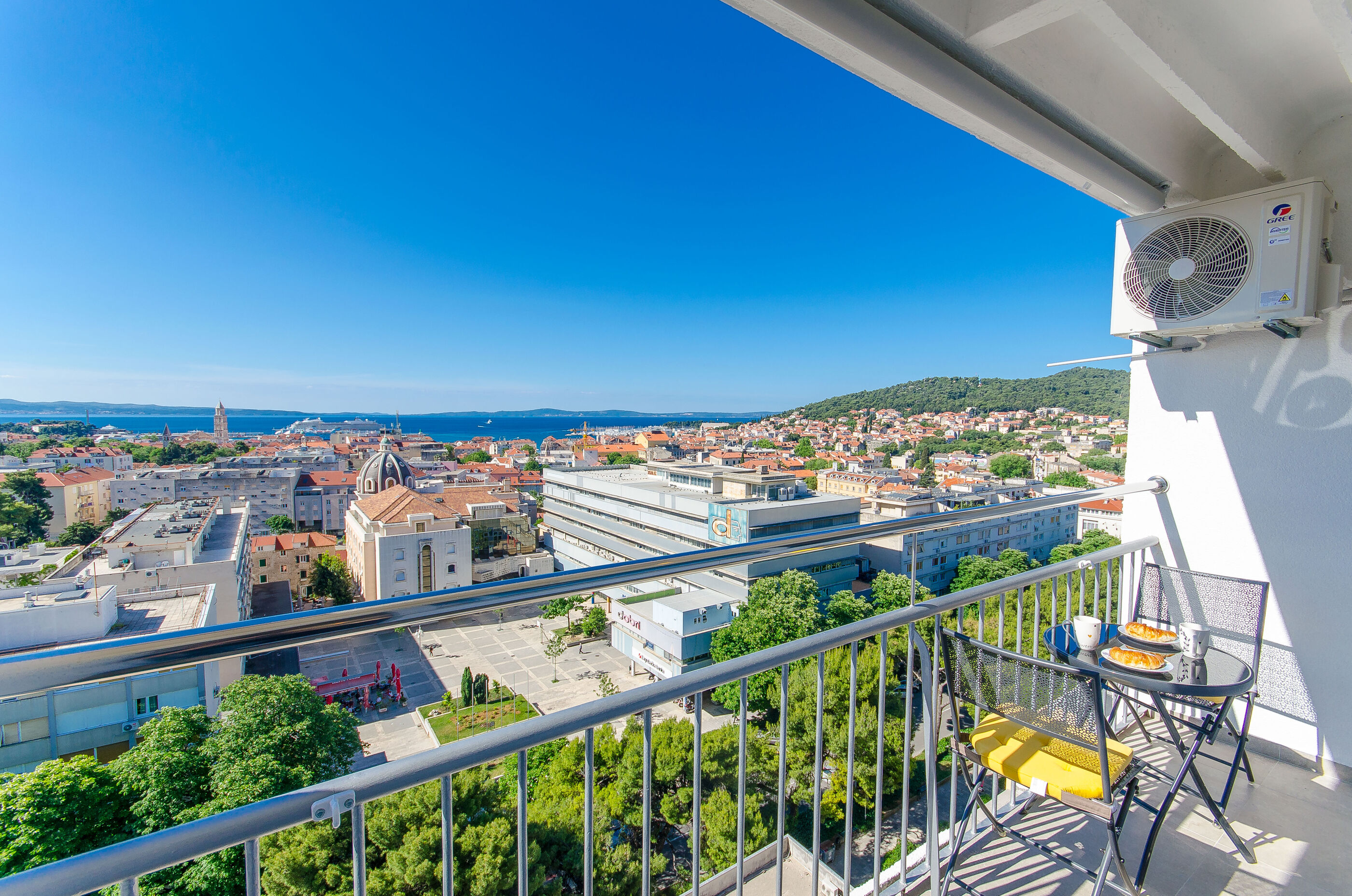 Apartments City View 101571-A1