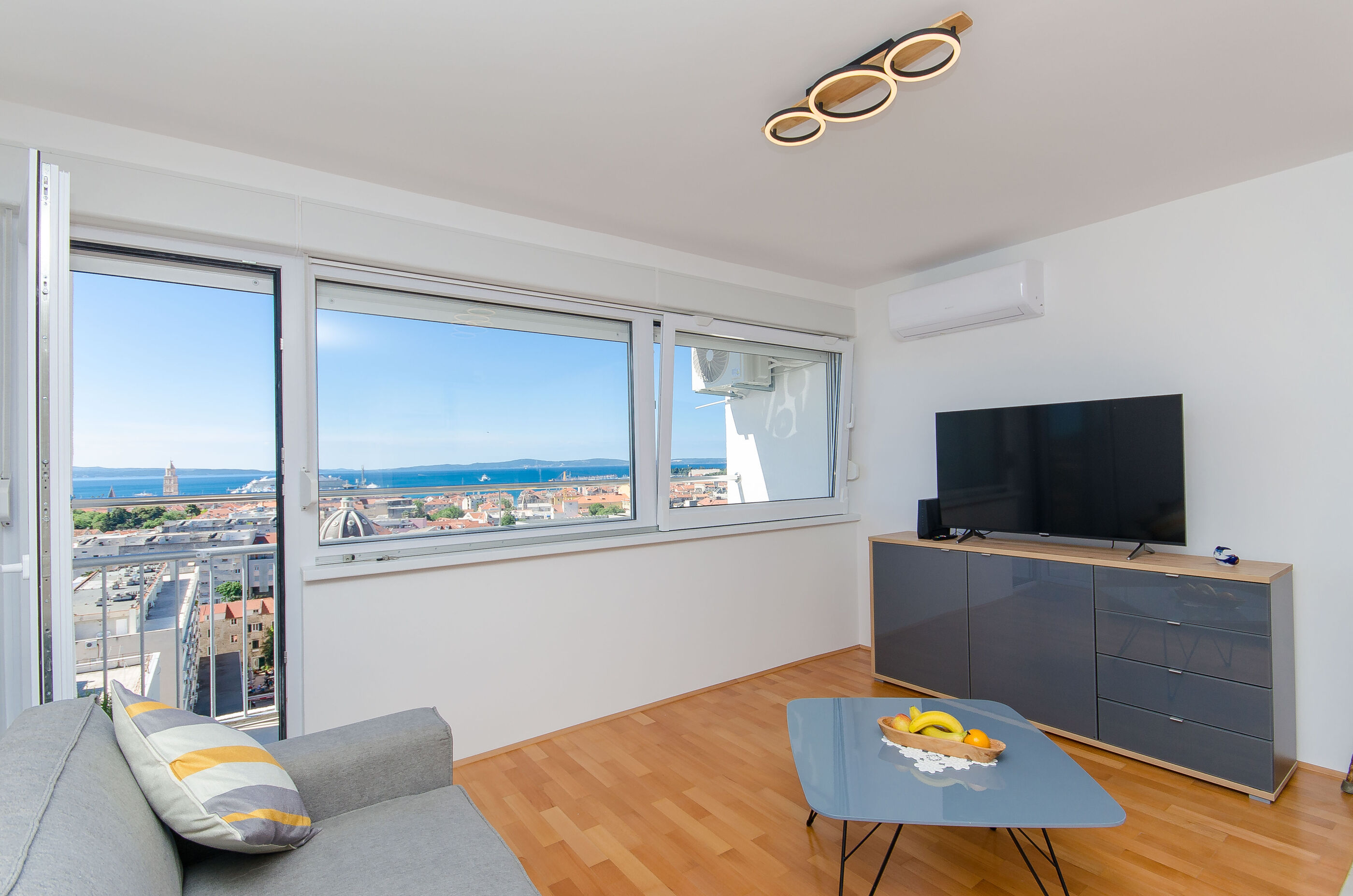 Apartments City View 101571-A1