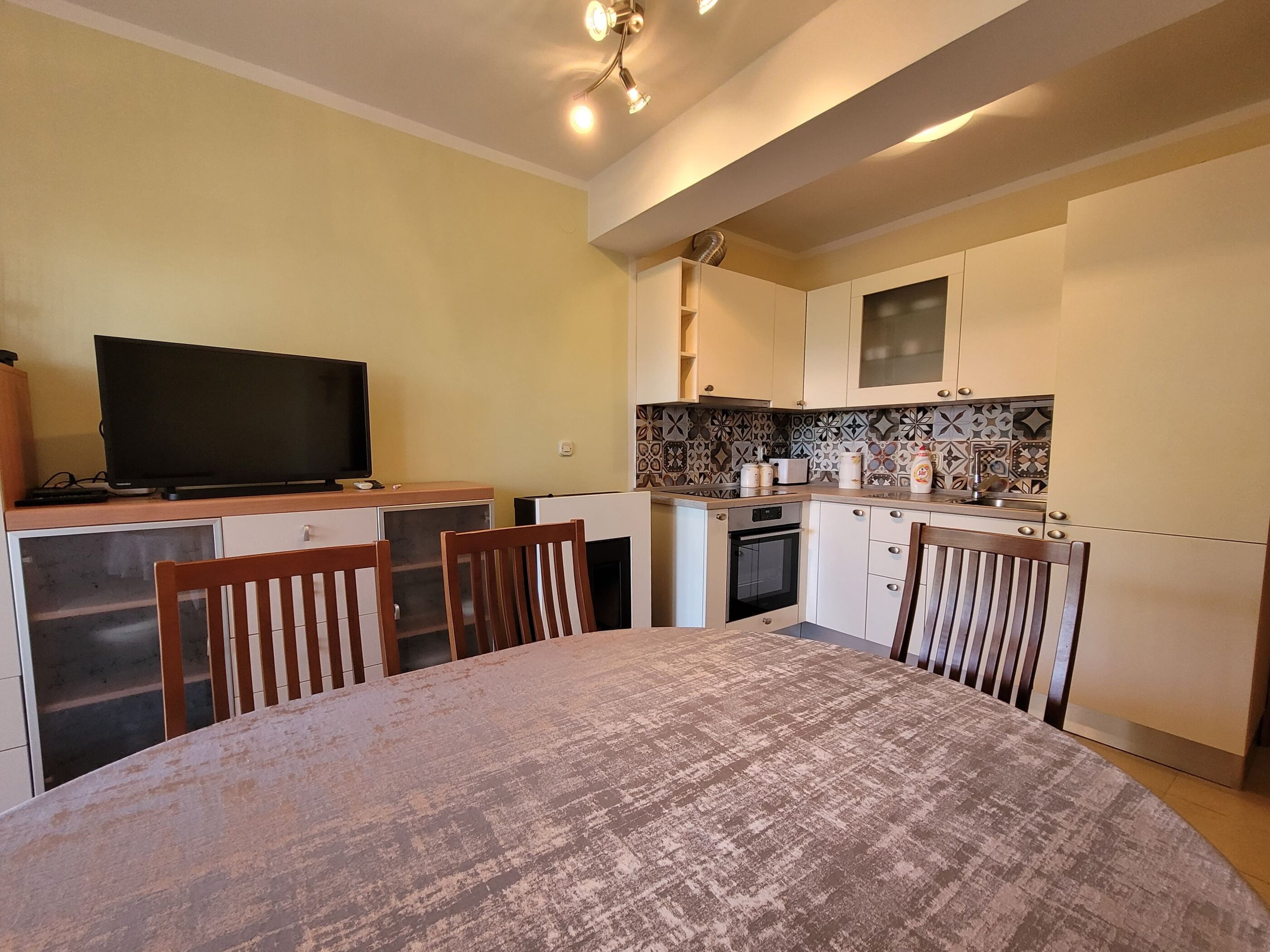 Apartment Kauric 62014-A1