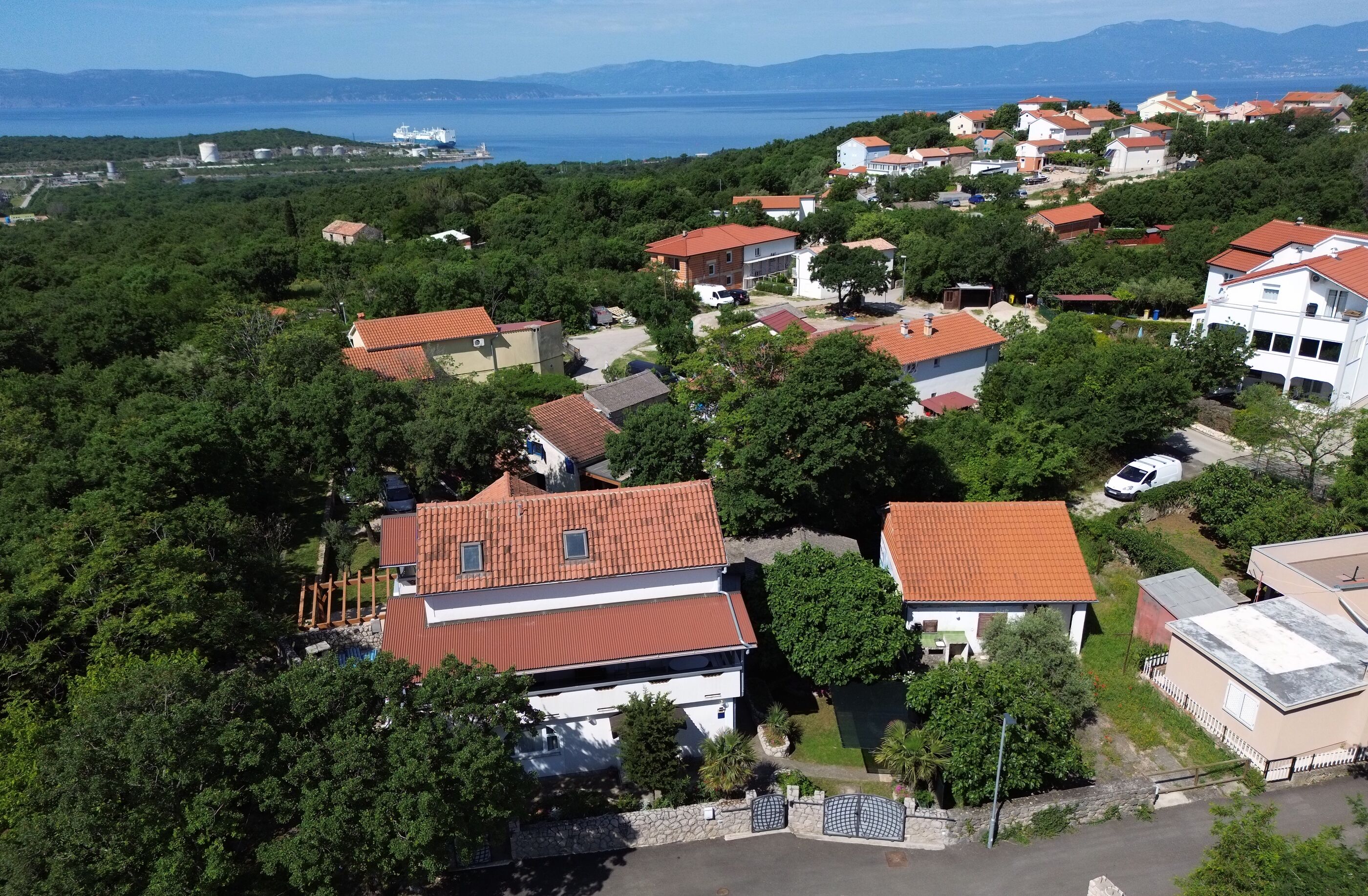 Apartment Lokvica 101471-A1