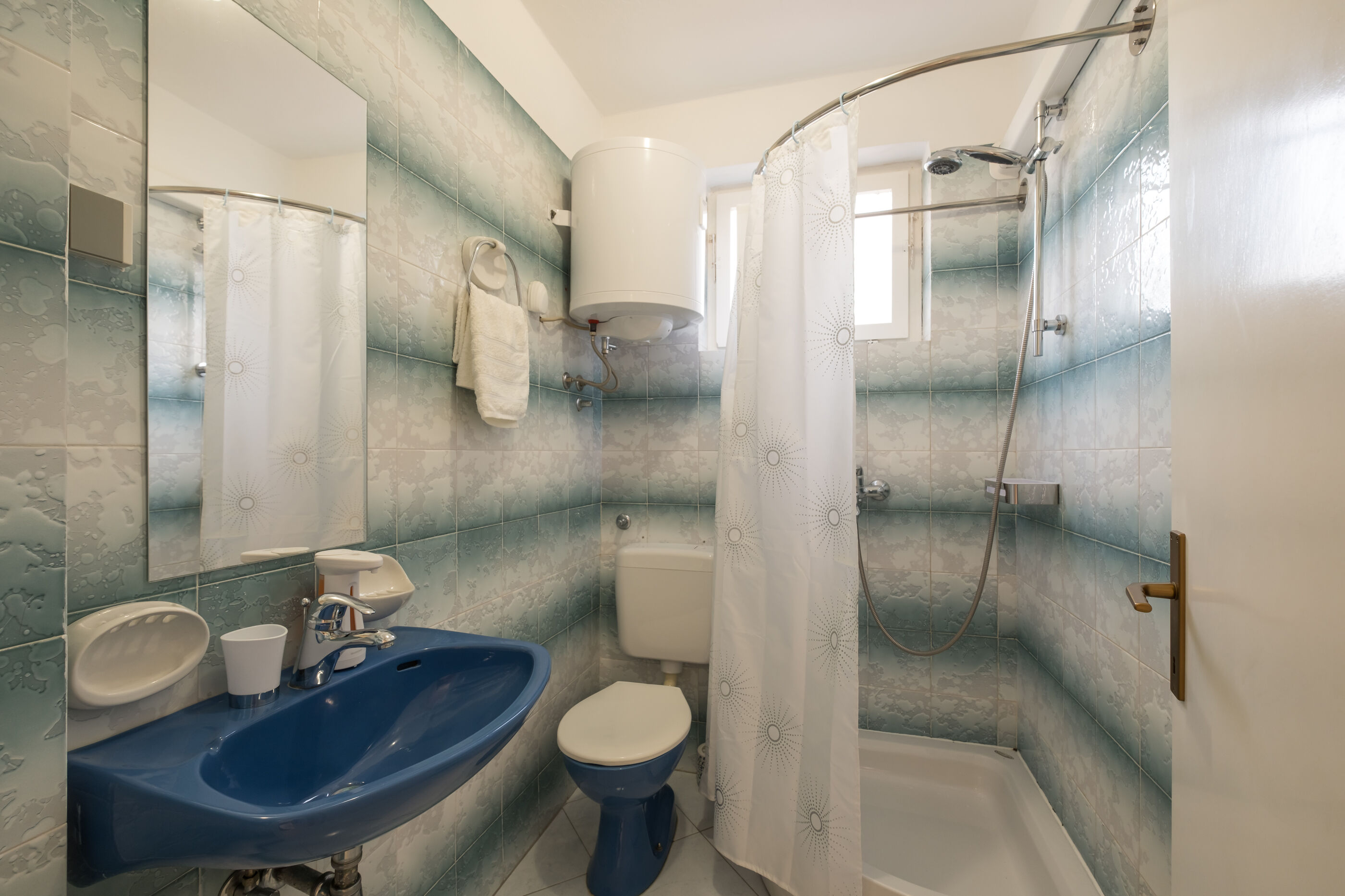 Apartment Perović 15551-A1
