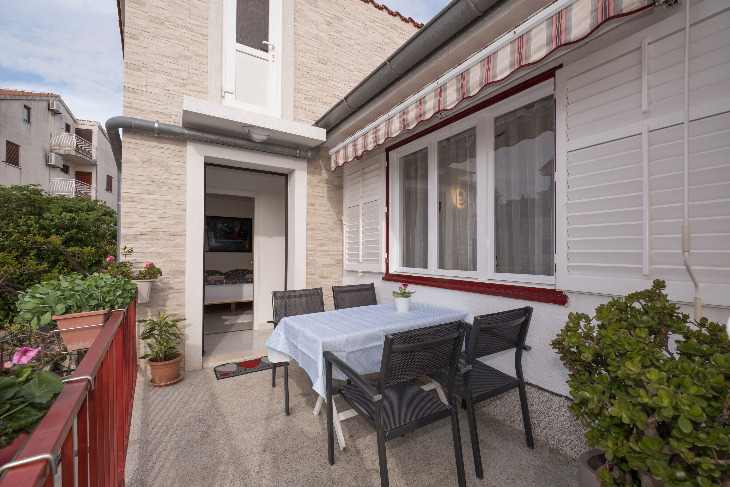 Apartment Perović 15551-A1