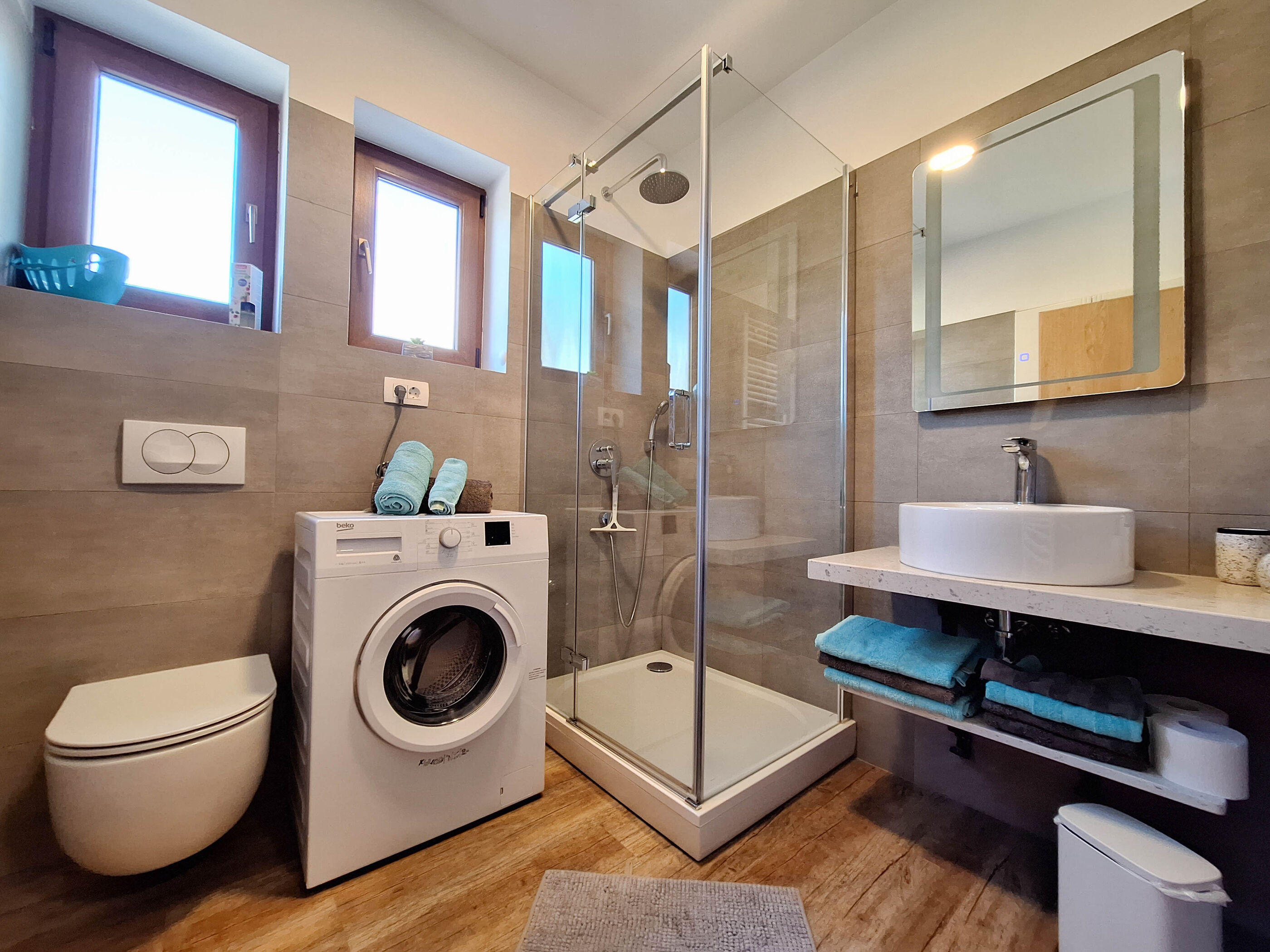 Apartment and Rooms Katunar 101381-A1