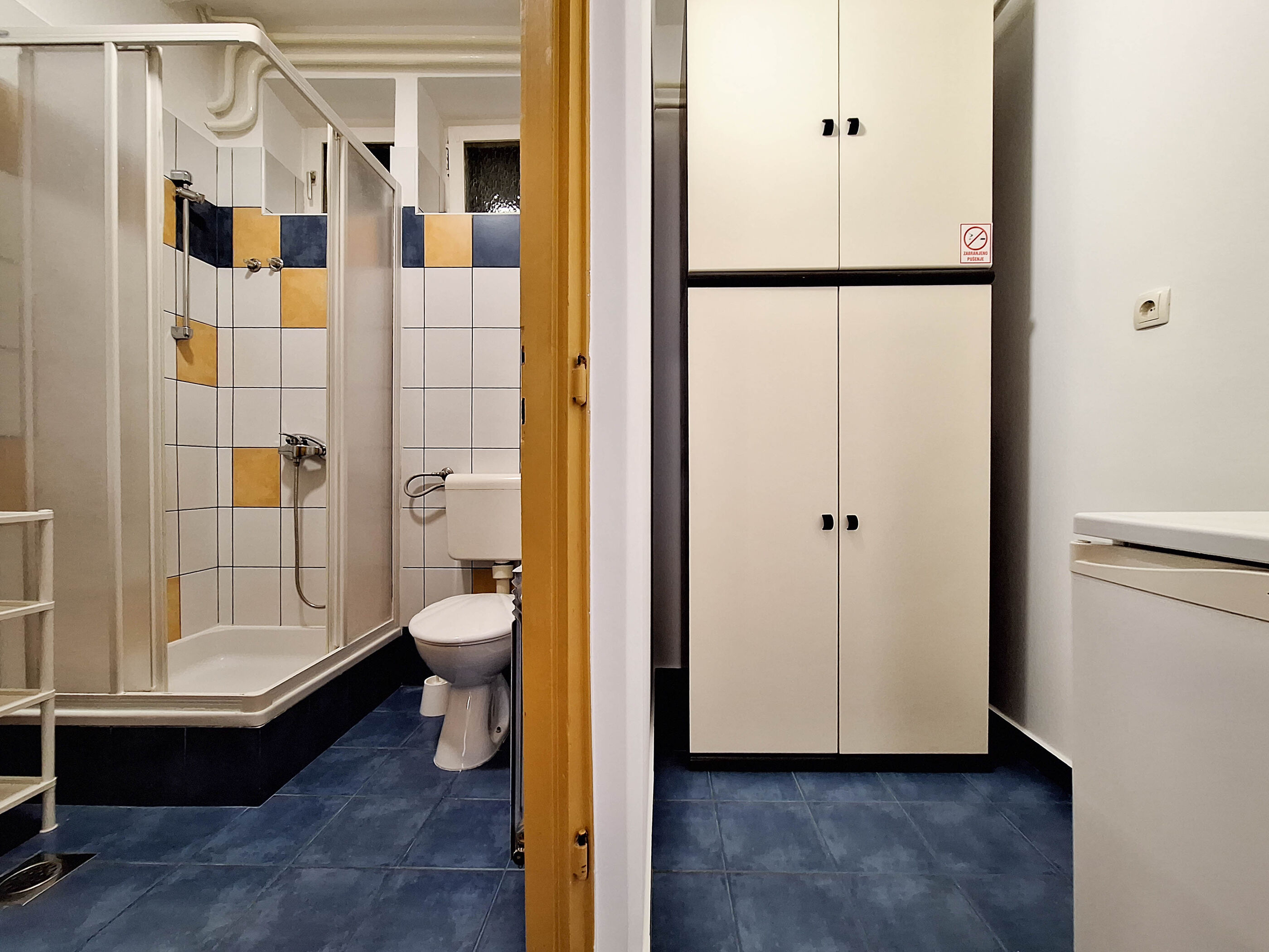 Apartment and Rooms Katunar 101381-S1