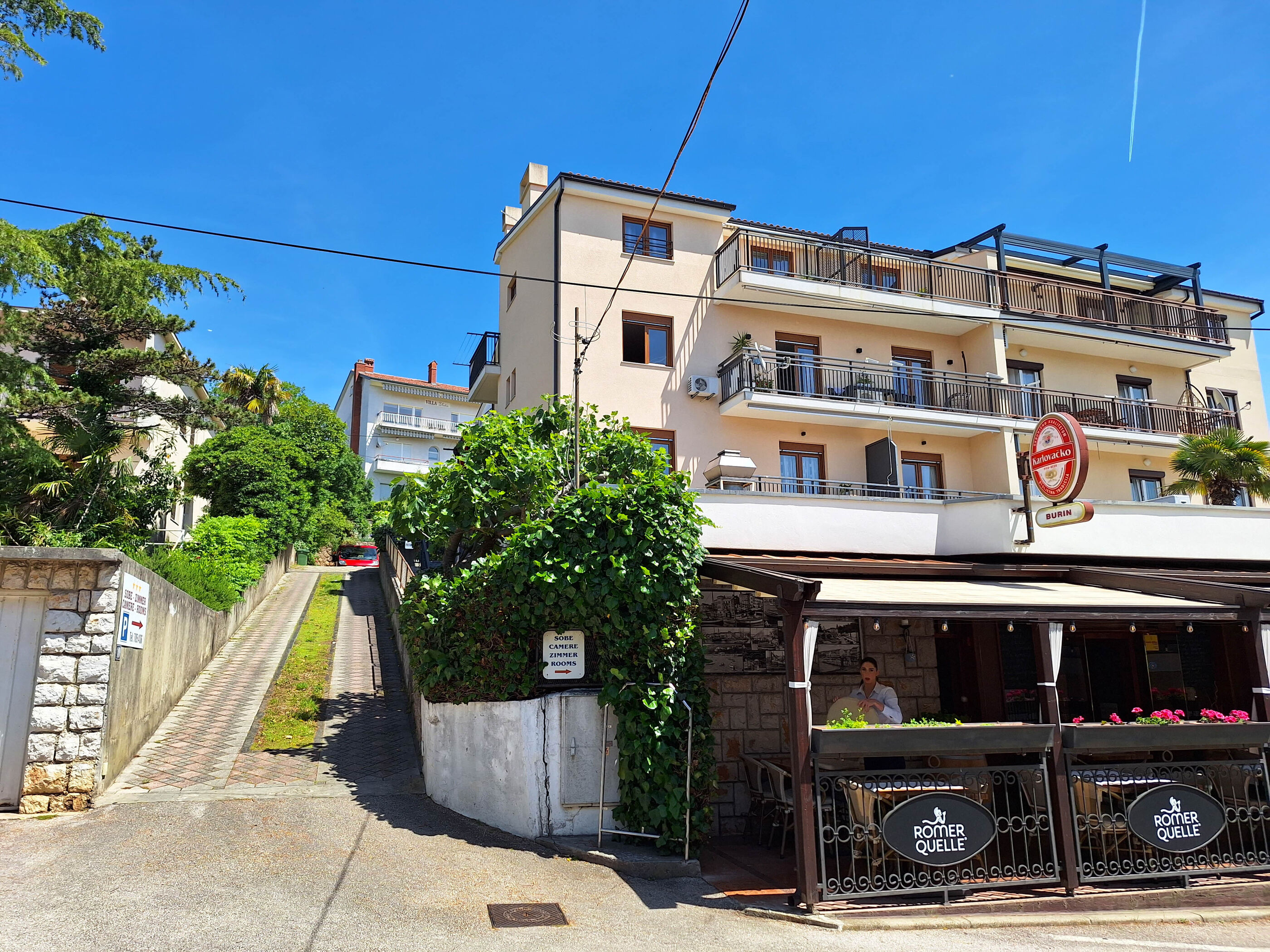 Apartment and Rooms Katunar 101381-S3