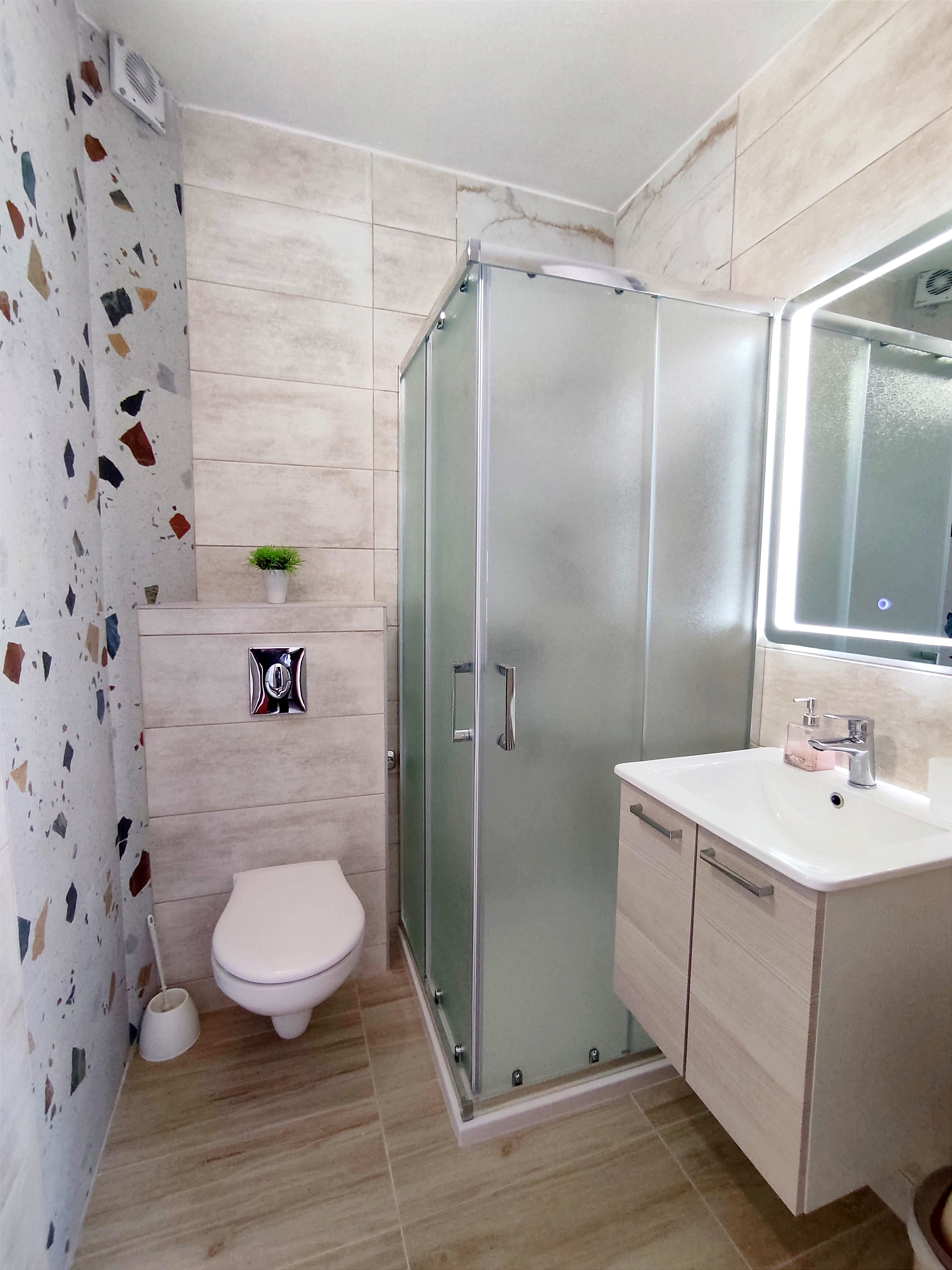 Apartments Adriatic 29391-A2