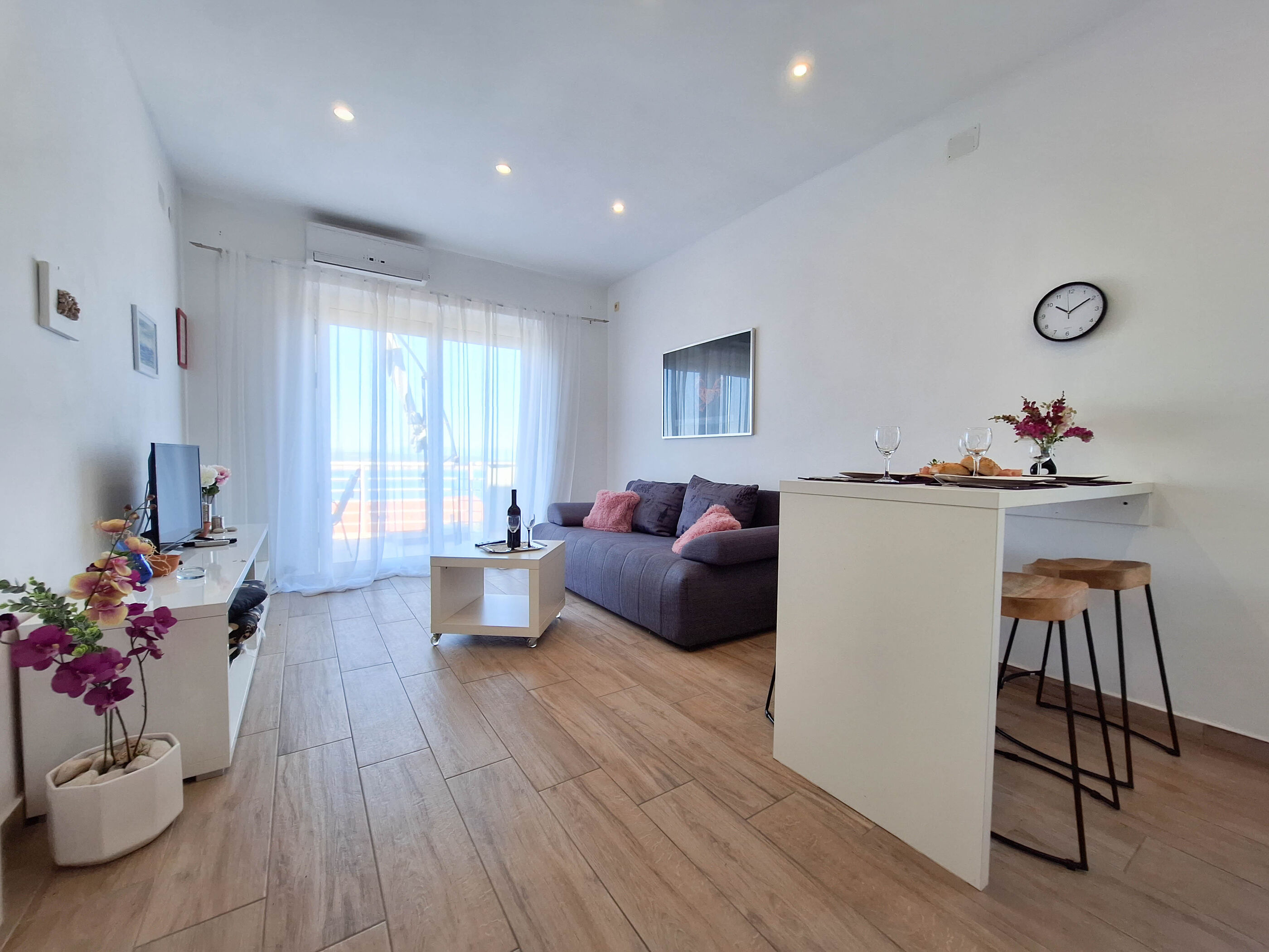 Apartments Olea 101241-A2